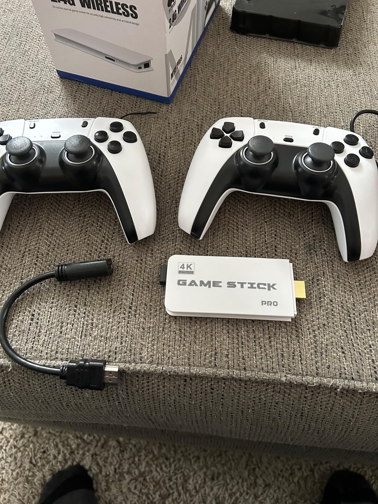 Retro Game Stick, Retro Gaming Console with Built-in 20000+ Classic Games, Wireless Game Stick, Retro Game Console 64GB, 4K, HDMI Output, 23 Emulators, Game Console with Dual 2.4G Wireless Controllers Customer Review Retro Game Stick, Retro Gaming Console with Built-in 20000+ Classic Games, Wireless Game Stick, Retro Game Console 64GB, 4K, HDMI Output, 23 Emulators, Game Console with Dual 2.4G Wireless Controllers - Customer Photo 2