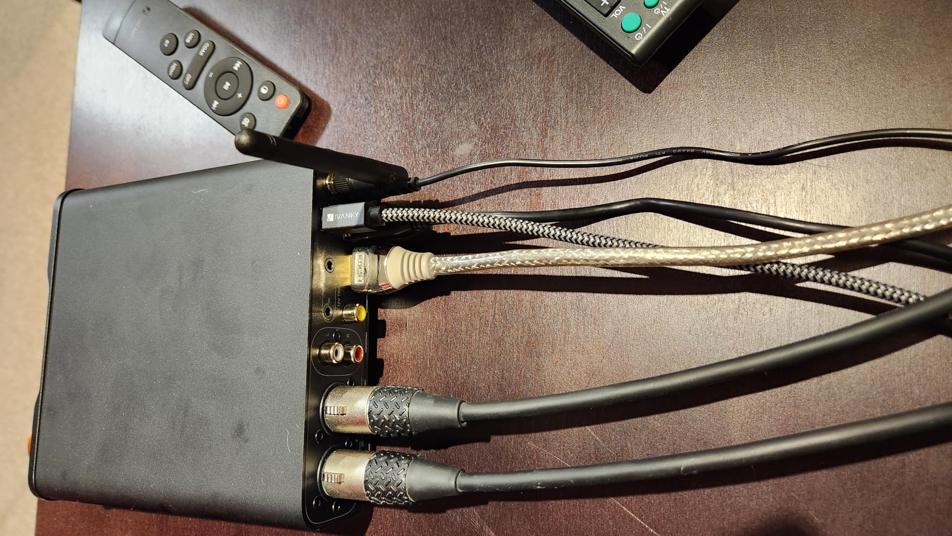 Fosi Audio ZD3 Desktop DAC Preamp, Fully Balanced Digital to Analog Audio Converter with ES9039Q2M for Home Stereo Amplifier, Bluetooth/USB/Optical/Coax/TV HDMI ARC Input, XLR/RCA Output with Remote Customer Review Fosi Audio ZD3 Desktop DAC Preamp, Fully Balanced Digital to Analog Audio Converter with ES9039Q2M for Home Stereo Amplifier, Bluetooth/USB/Optical/Coax/TV HDMI ARC Input, XLR/RCA Output with Remote - Customer Photo 1