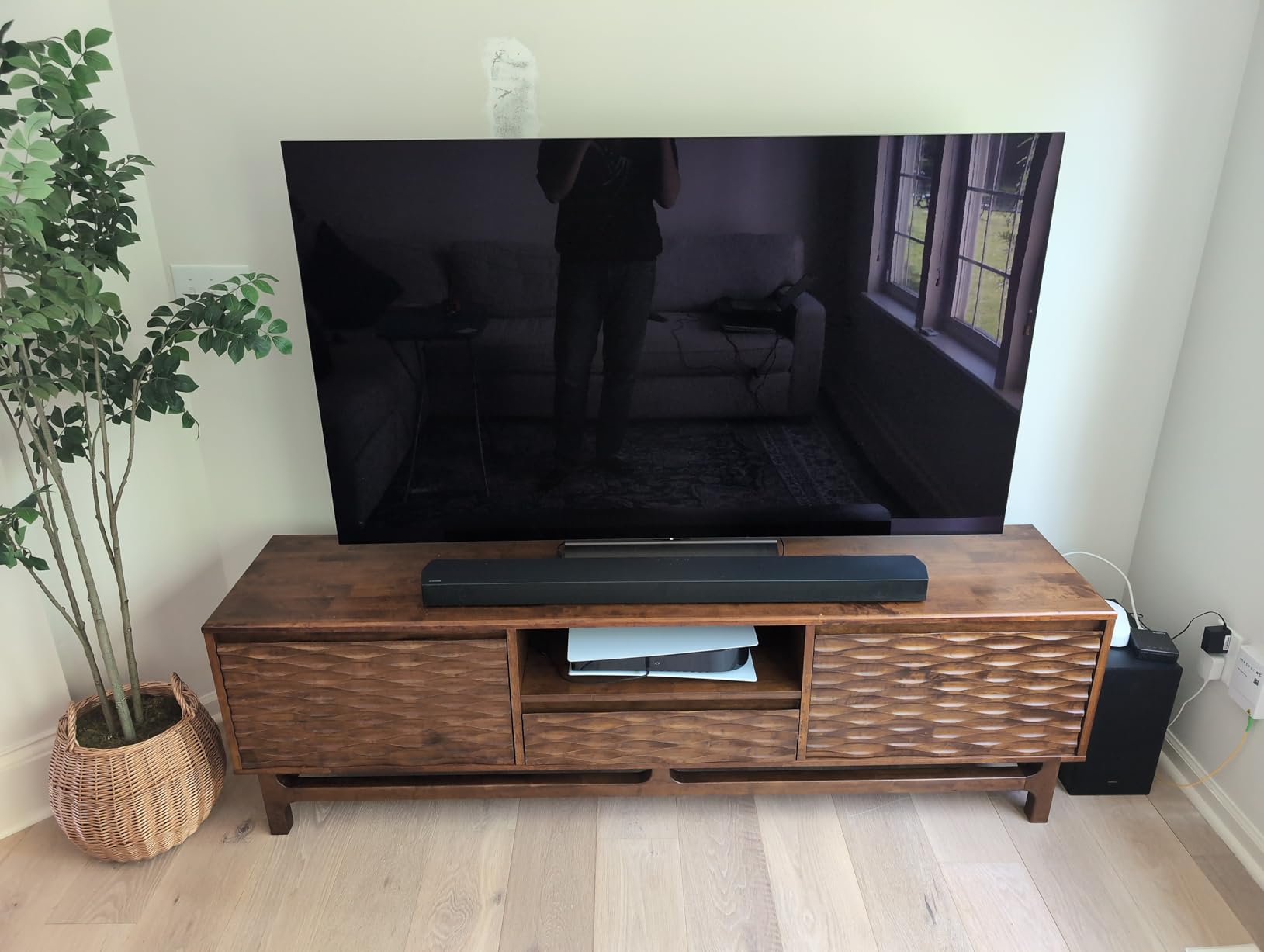Acacia Elara Wood TV Stand for TVs up to 75+ Inch Entertainment Center with Storage Shelves and Cable Management, Mid Century Modern TV Media Console Wood TV Stands for Living Room Bedroom, Walnut Customer Review Acacia Elara Wood TV Stand for TVs up to 75+ Inch Entertainment Center with Storage Shelves and Cable Management, Mid Century Modern TV Media Console Wood TV Stands for Living Room Bedroom, Walnut - Customer Photo 1