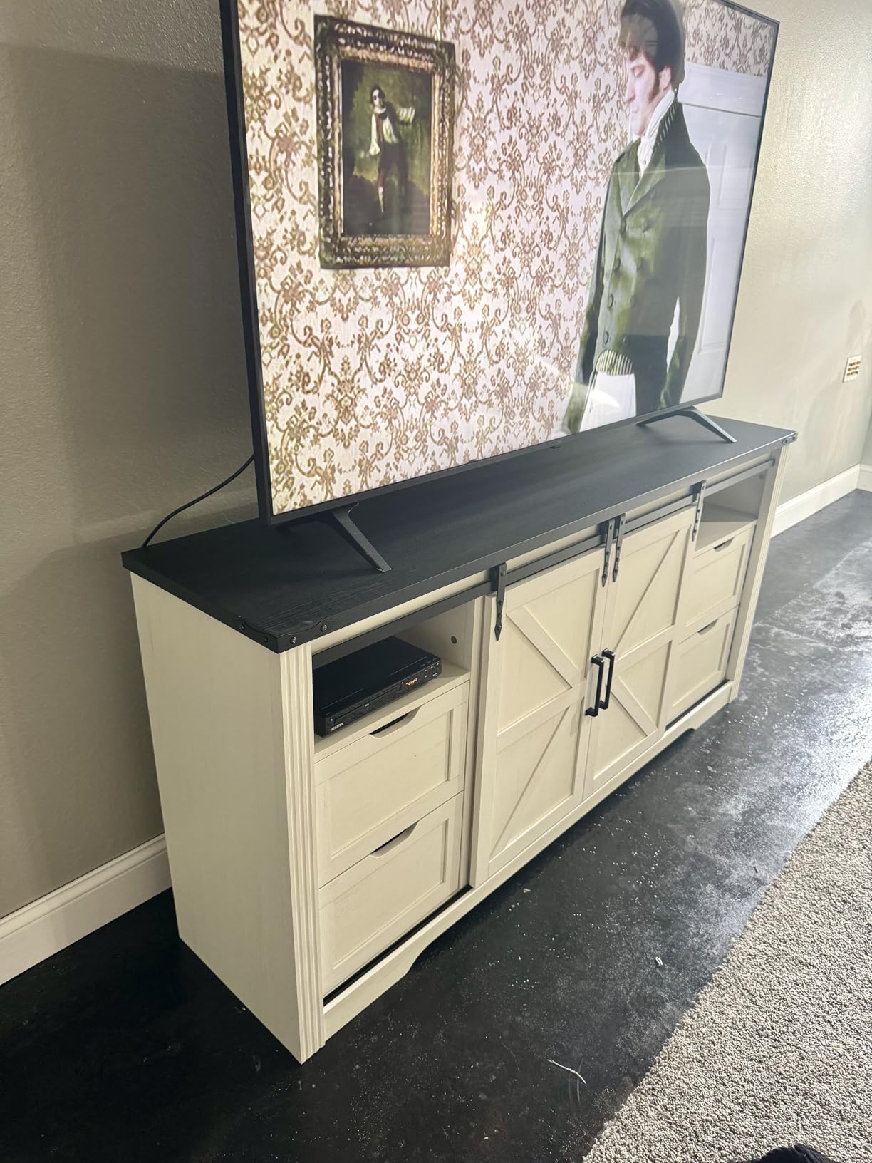 JXQTLINGMU Farmhouse TV Stand for 75+ Inch TV, 32