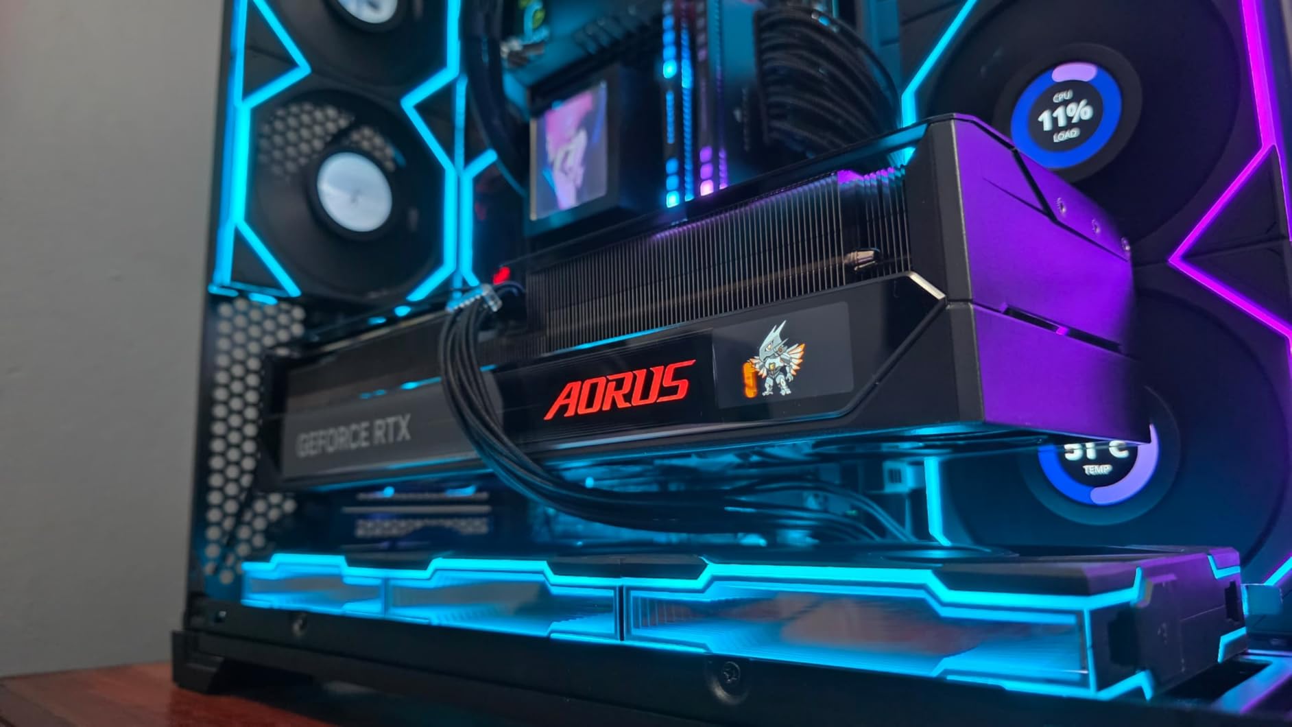 GIGABYTE GeForce RTX 5080 Gaming OC 16G Graphics Card Customer Review GIGABYTE GeForce RTX 5080 Gaming OC 16G Graphics Card - Customer Photo 1