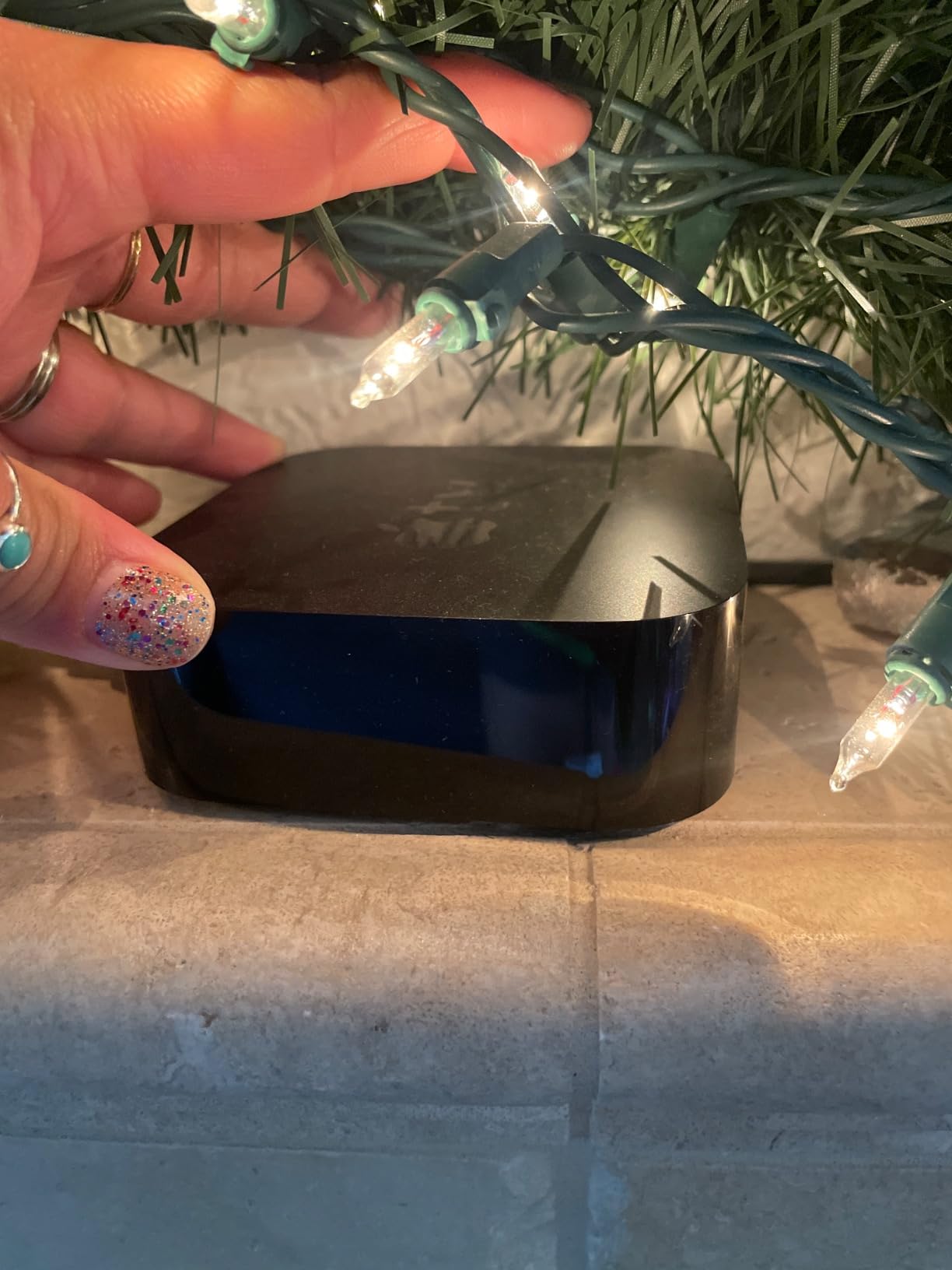 Apple TV 4K Wi-Fi (3rd Generation) with Siri Remote & Apple 1 Year Limited Warranty (64 GB Wi Fi) Customer Review Apple TV 4K Wi-Fi (3rd Generation) with Siri Remote & Apple 1 Year Limited Warranty (64 GB Wi Fi) - Customer Photo 3