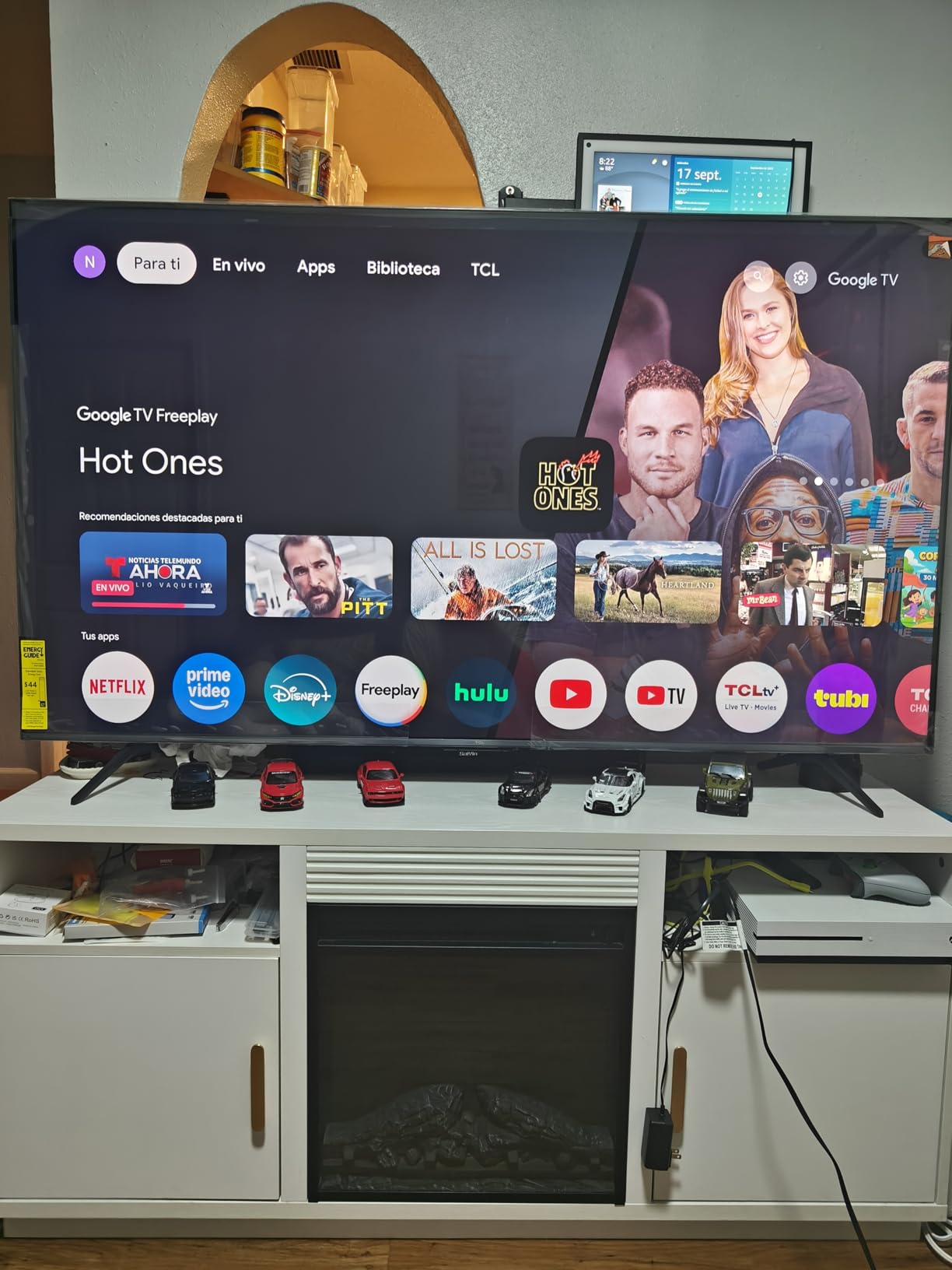 TCL 55-Inch Class QM6K QD-Mini LED 4K Smart TV with Fire TV (55QM651F, 2024 Model), Dolby Vision, HDR PRO+, Dolby Atmos, Alexa Built-in with Voice Remote, Apple AirPlay 2 Compatibility - Customer Photo 1