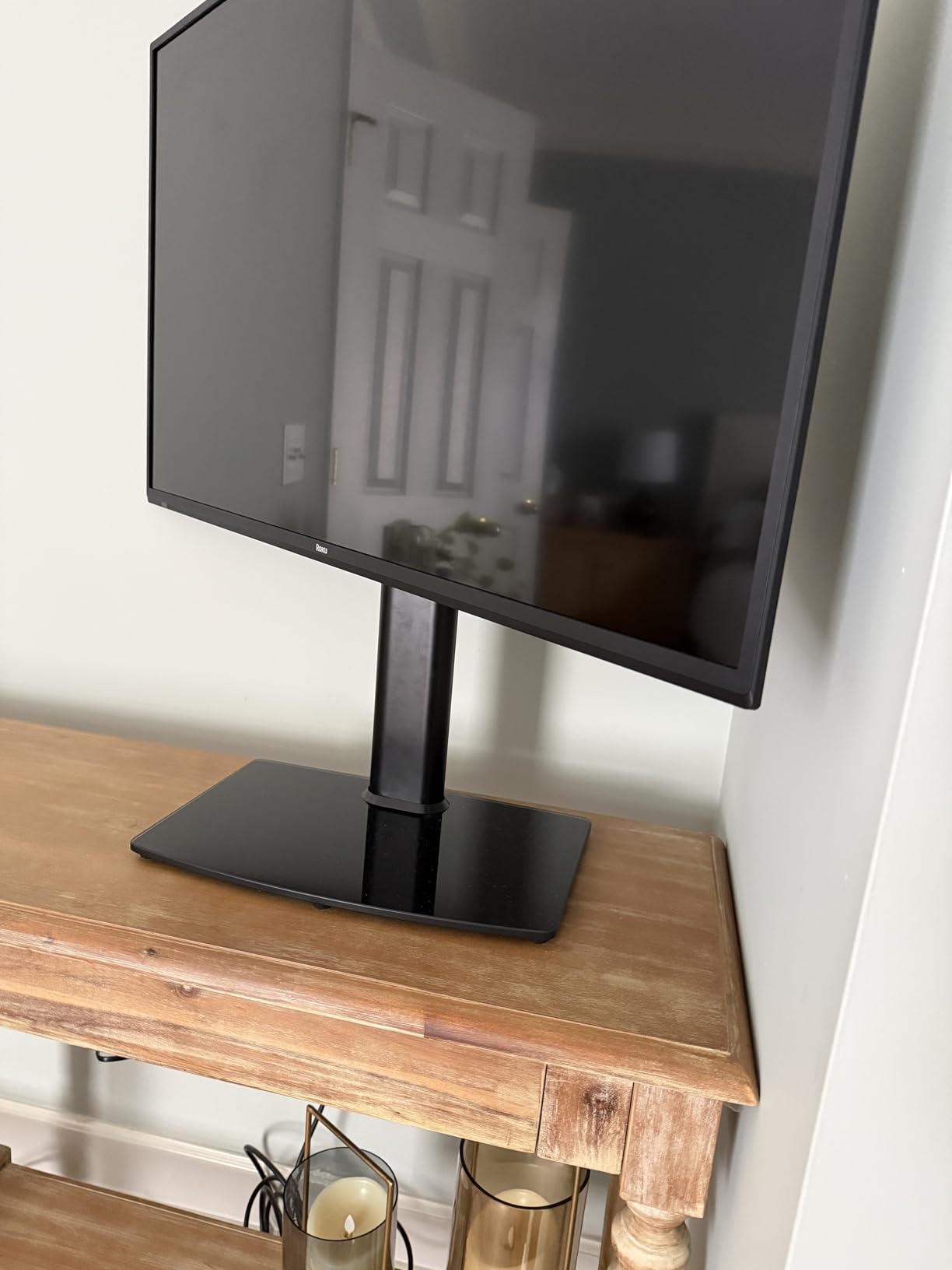 Roku Smart TV 2025 – 32-Inch Select Series, 1080p Full HD TV – Roku TV with Voice Remote - Customer Photo 2