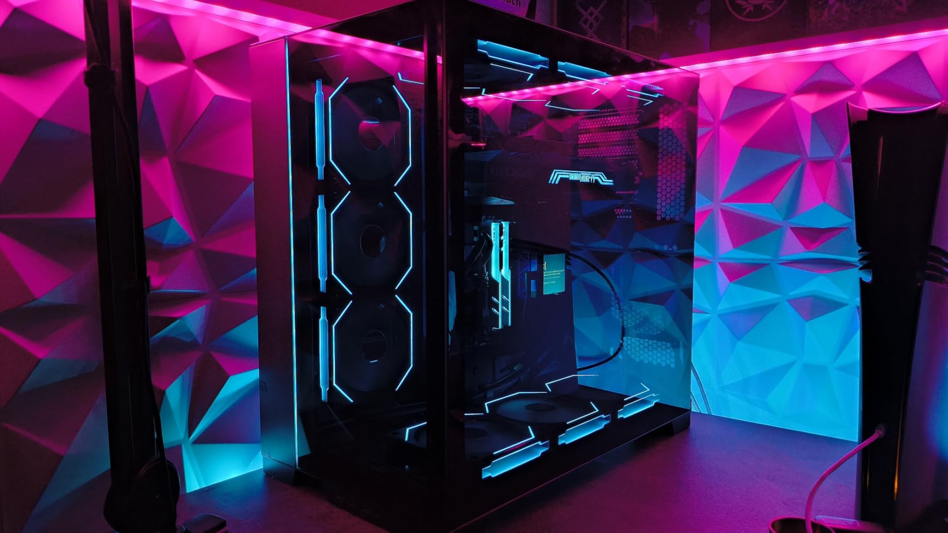 LIAN LI O11D EVO RGB Gaming PC Case E-ATX Desktop Computer Case - Mid Tower Chassis with ARGB Lighting Strips, Front & Side Tempered Glass Panels, Reversible Chassis (Harbor Grey RGB) - Customer Photo 1