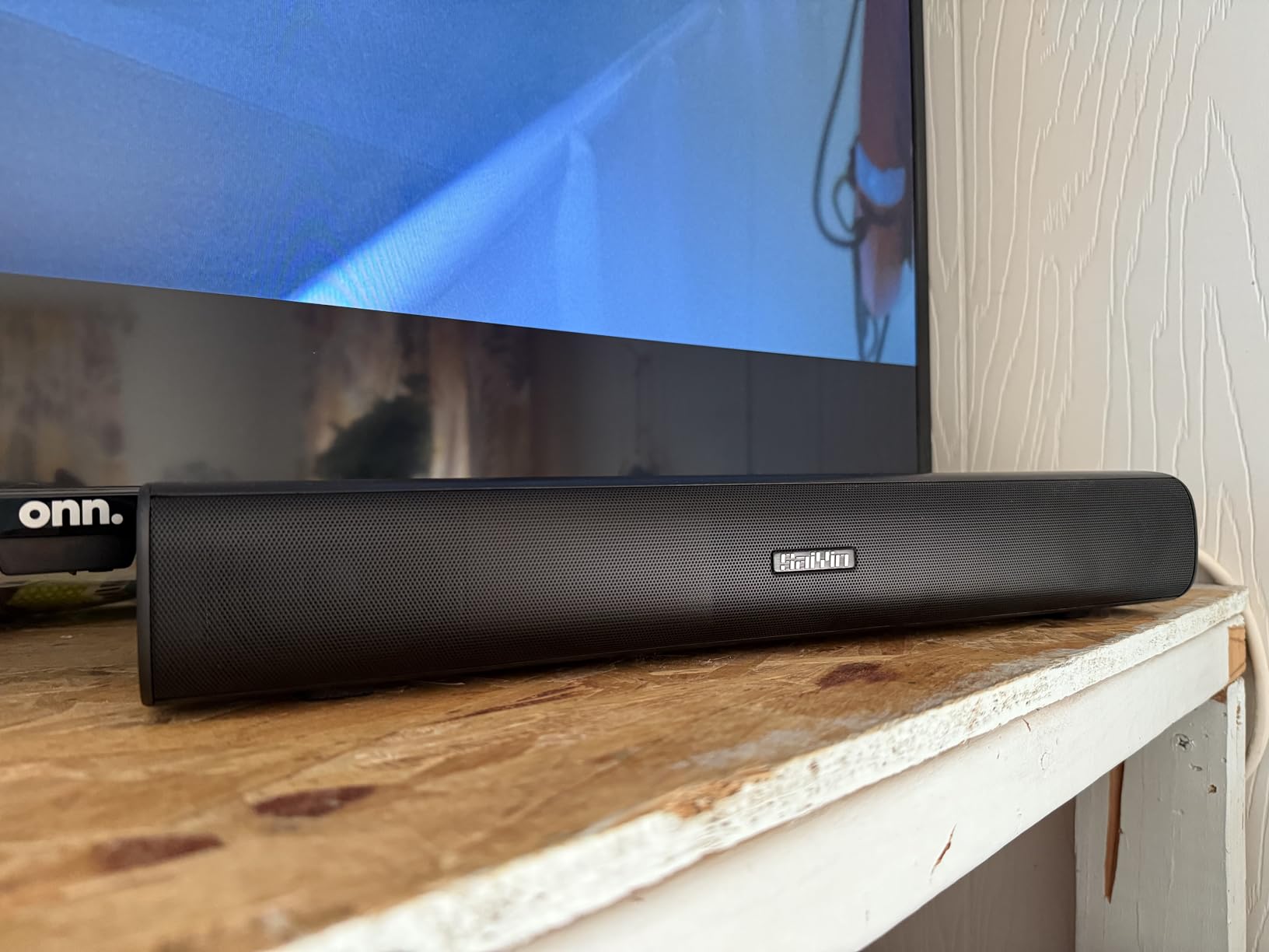Saiyin 17 inch Sound Bar for Smart TV with Bluetooth 5.3/Optical/Auxiliary, Wall Mountable Soundbar for TV with SUB Out Port, Dual Full-Range Speakers, 40W TV Sound Bar for PC/Gaming/Projectors - Customer Photo 2