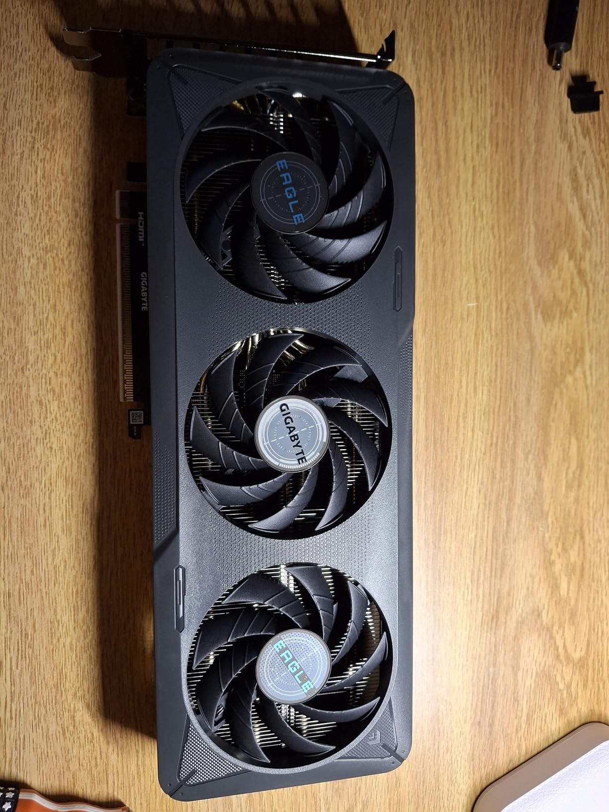 GIGABYTE GeForce RTX 5060 Ti Gaming OC 16G Graphics Card, 16GB 128-bit GDDR7, PCIe 5.0, WINDFORCE Cooling System, GV-N506TGAMING OC-16GD Video Card Customer Review GIGABYTE GeForce RTX 5060 Ti Gaming OC 16G Graphics Card, 16GB 128-bit GDDR7, PCIe 5.0, WINDFORCE Cooling System, GV-N506TGAMING OC-16GD Video Card - Customer Photo 1