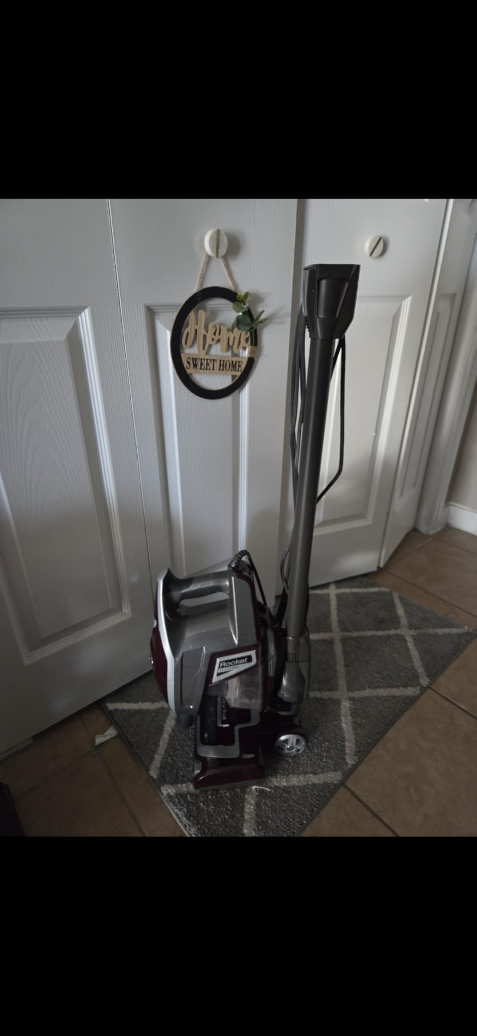 Shark HV322 Rocket Deluxe Pro Corded Stick Vacuum with LED Headlights, XL Dust Cup, Lightweight, Perfect for Pet Hair Pickup, Converts to a Hand Vacuum, with Pet Attachments, Bordeaux/Silver - Customer Photo 2
