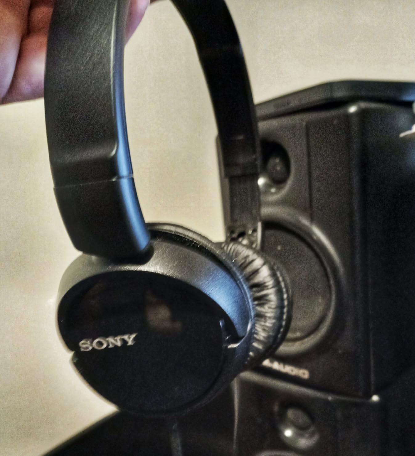 Sony ZX Series Wired On-Ear Headphones, Black MDR-ZX110 - Customer Photo 3