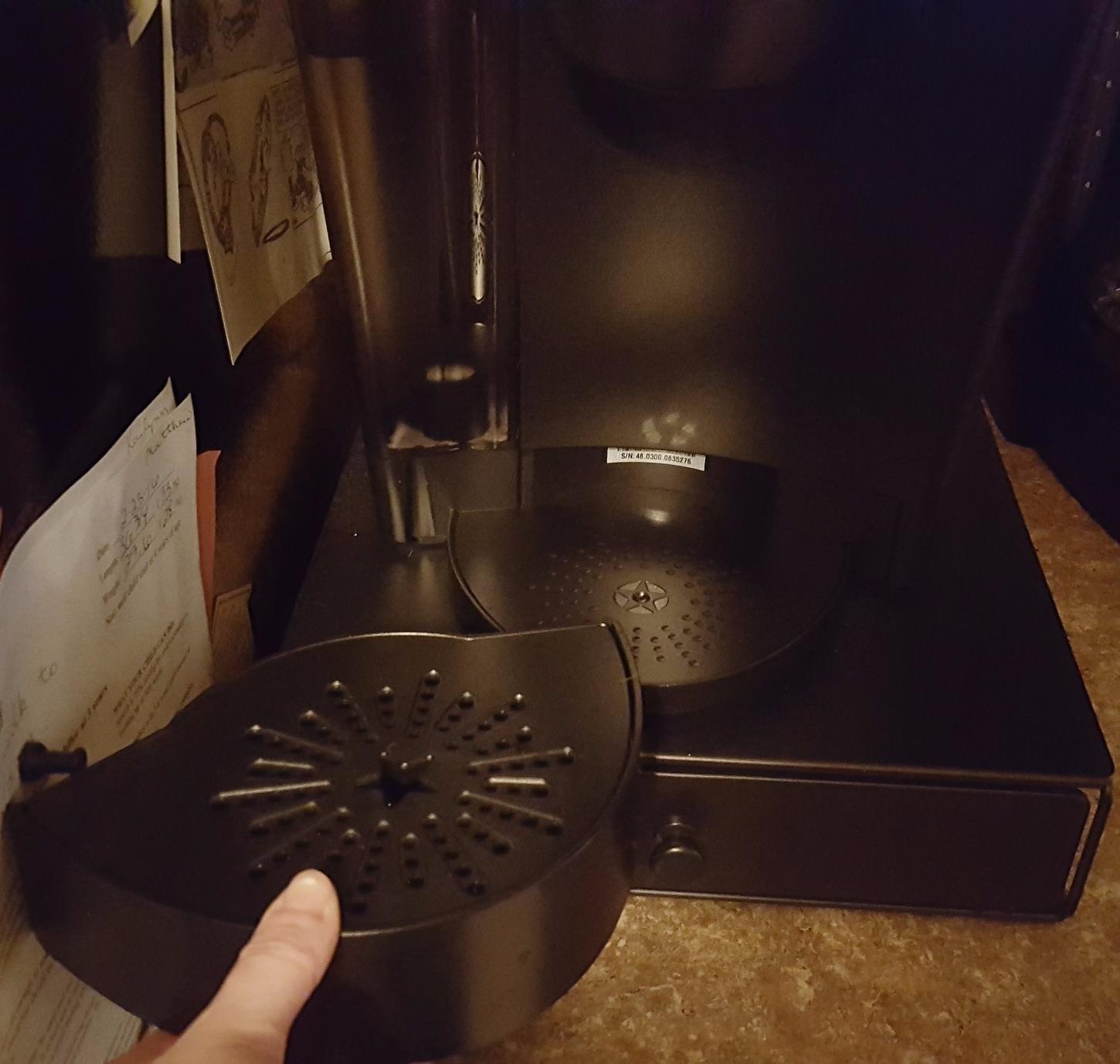 Keurig K-Classic Single Serve K-Cup Pod Coffee Maker, with 3 Brew Sizes, 48oz Removable Reservoir, Black Customer Review Keurig K-Classic Single Serve K-Cup Pod Coffee Maker, with 3 Brew Sizes, 48oz Removable Reservoir, Black - Customer Photo 4