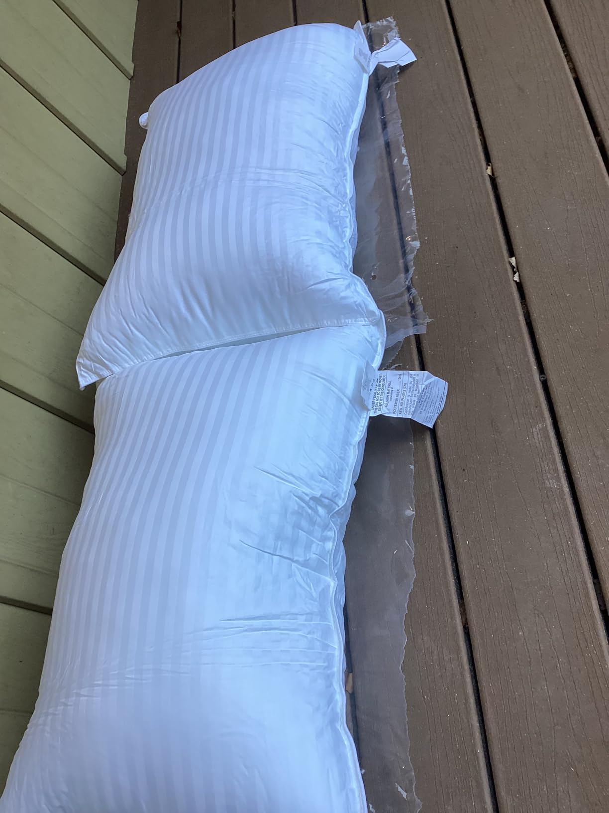 Beckham Hotel Collection Bed Pillows Standard/Queen Size Set of 2 - Original Soft Down Alternative Pillow for Sleeping - Soft Support for Back, Stomach or Side Sleepers - Customer Photo 5