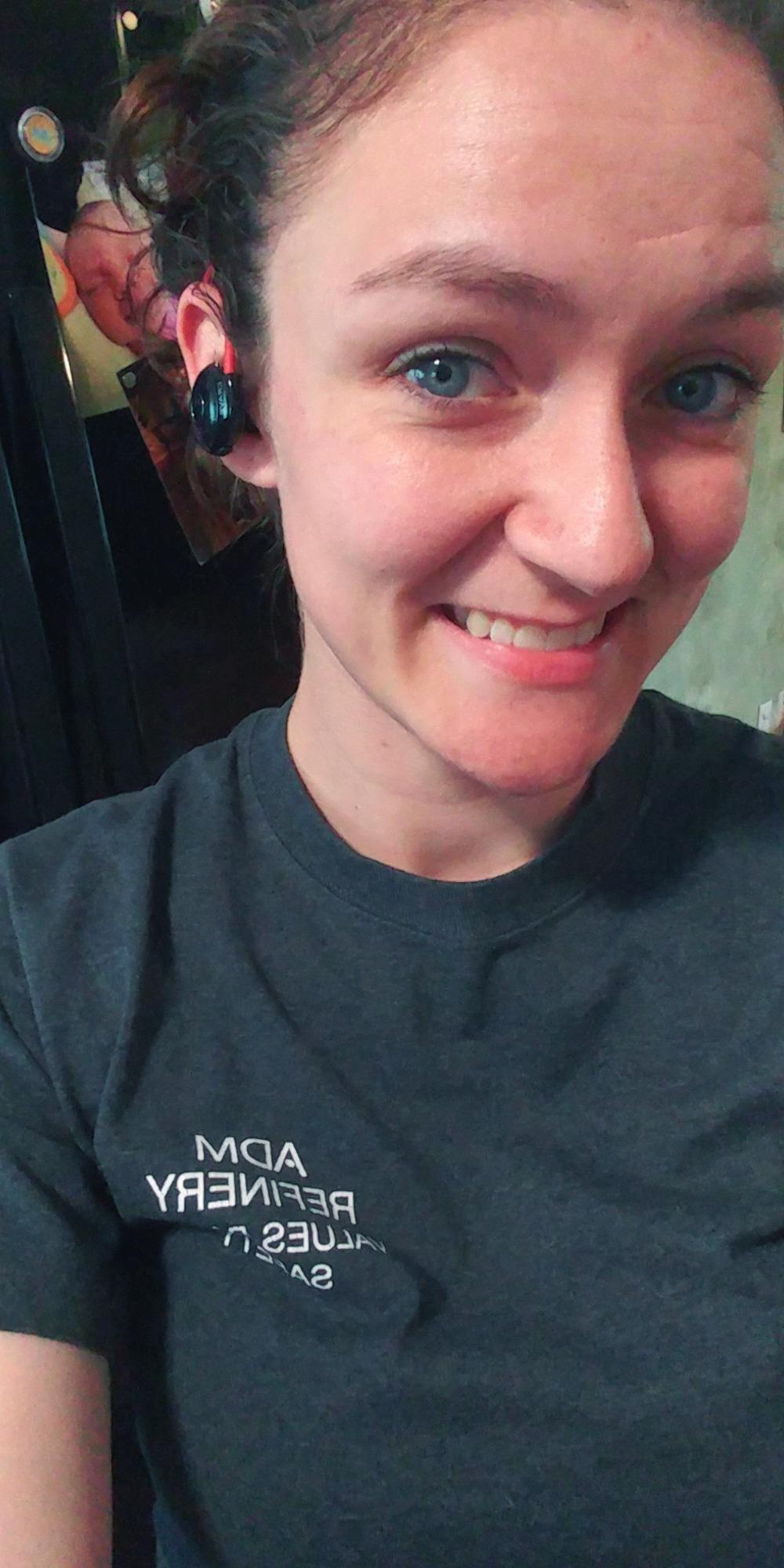 Crave Octane Sport Wireless Bluetooth Earphones, in-Ear Sweat and Water Resistant Stereo Lightweight Headphones Earbuds Premium Sports Headset with Built-in Mic – Red Customer Review Crave Octane Sport Wireless Bluetooth Earphones, in-Ear Sweat and Water Resistant Stereo Lightweight Headphones Earbuds Premium Sports Headset with Built-in Mic – Red - Customer Photo 1