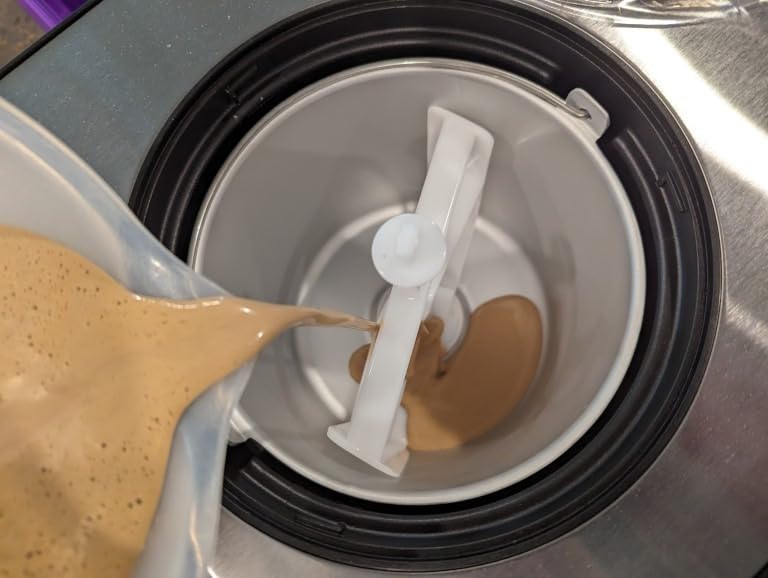 Whynter Ice Cream Maker Machine & Yogurt Automatic 2 Qt. with Built-In Compressor, LCD Digital Display & Timer, No Pre-Freezing, ICM-220SSY, Stainless Steel - Customer Photo 3