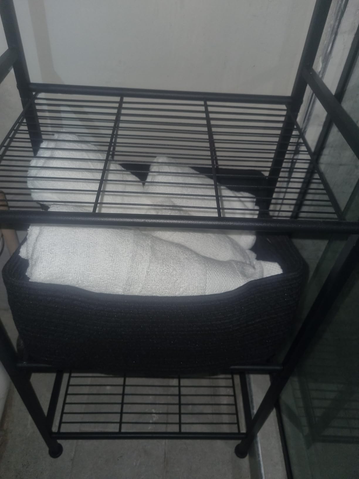 GLAMBURG Ultra Soft 8-Piece Towel Set - 100% Pure Ringspun Cotton, Contains 2 Oversized Bath Towels 27x54, 2 Hand Towels 16x28, 4 Wash Cloths 13x13 - Ideal for Everyday use, Hotel & Spa - Black - Customer Photo 2