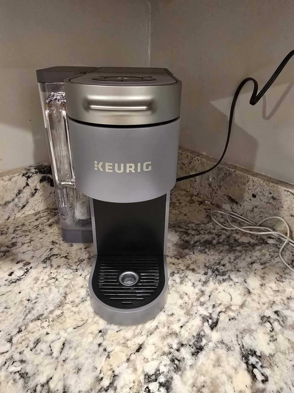 Keurig K-Supreme Single Serve K-Cup Pod Coffee Maker, MultiStream Technology, 4 Brew Sizes, 66oz Dual-Position Removable Reservoir, Gray Customer Review Keurig K-Supreme Single Serve K-Cup Pod Coffee Maker, MultiStream Technology, 4 Brew Sizes, 66oz Dual-Position Removable Reservoir, Gray - Customer Photo 5
