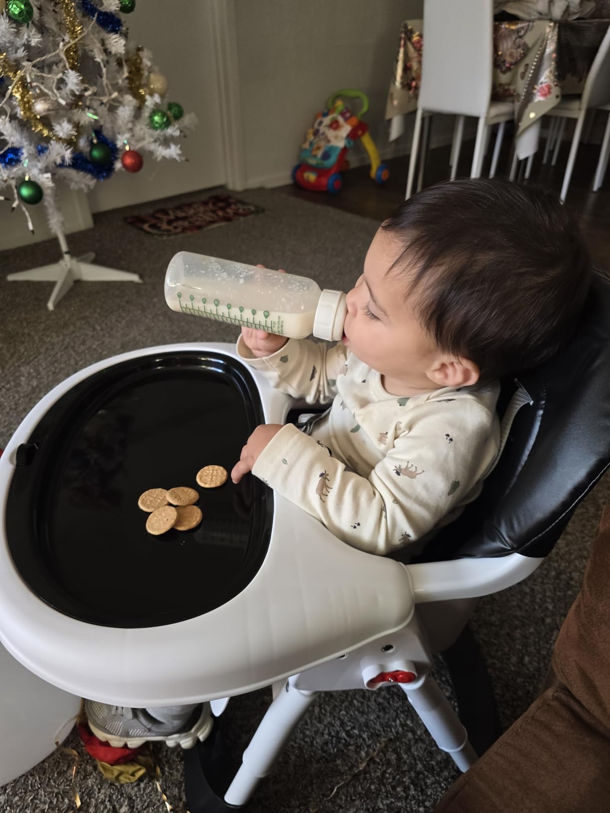 Dream On Me Portable 2-in-1 Tabletalk High Chair in Pink, Three Adjustable Height Settings, Lightweight Portable High Chair, Easy To Clean and Removable Tray - Customer Photo 3