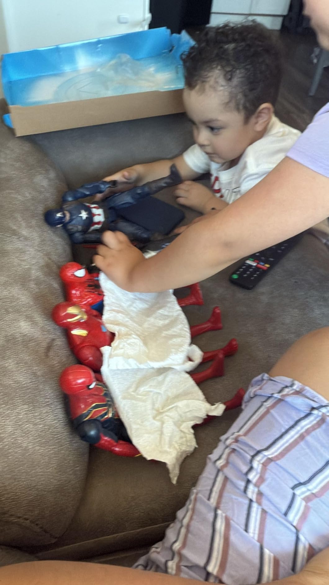 Avengers Marvel Endgame Titan Hero Series 12