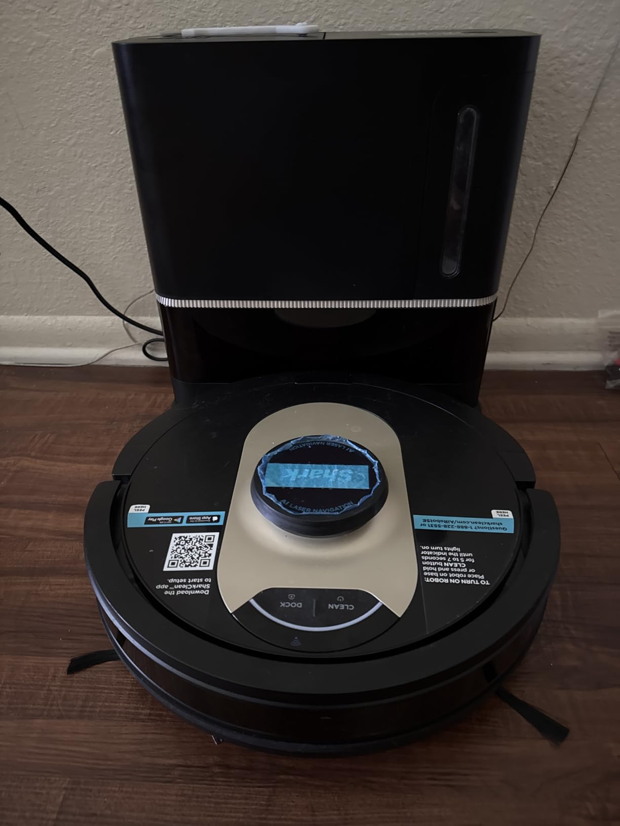 Shark AV2501AE AI Robot Vacuum with XL HEPA Self-Empty Base, Bagless, 60-Day Capacity, LIDAR Navigation, Perfect for Pet Hair, Compatible with Alexa, Wi-Fi Connected, Carpet & Hard Floor, Black - Customer Photo 3