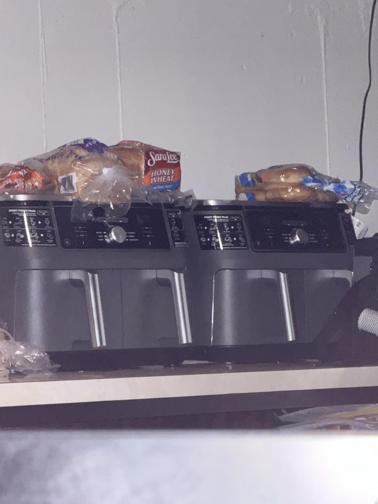 Ninja DZ401 Foodi 10 Quart 6-in-1 DualZone XL 2-Basket Air Fryer with 2 Independent Frying Baskets, Match Cook & Smart Finish to Roast, Broil, Dehydrate for Quick, Easy Family-Sized Meals, Grey - Customer Photo 4