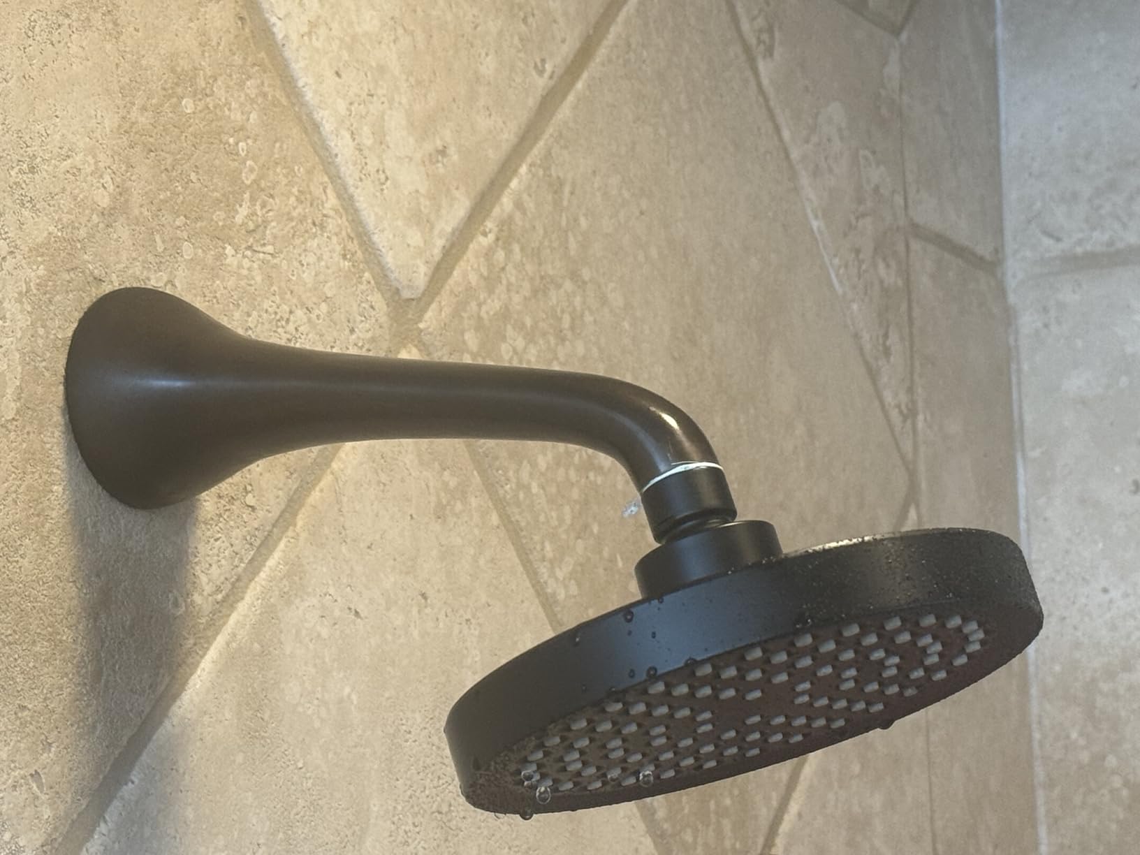 High Pressure Shower Head - Anti-Clogging Silicone Nozzles - 2.5 GPM Removable Restrictor - Easy to Clean Adjustable Replacement - easy to install with Plumbers Tape - 6 inch - Matte Black Finish - Customer Photo 2