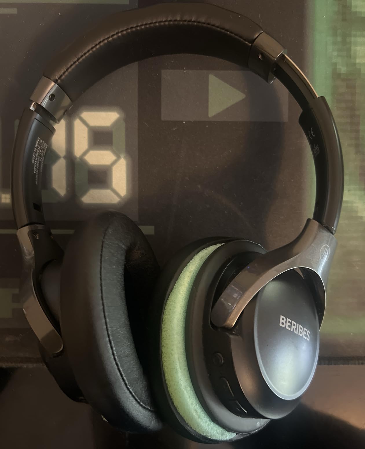 BERIBES Bluetooth Headphones Over Ear, 65H Playtime and 6 EQ Music Modes Wireless Headphones with Microphone, HiFi Stereo Foldable Lightweight Headset, Deep Bass for Home Office Cellphone PC Ect. - Customer Photo 3