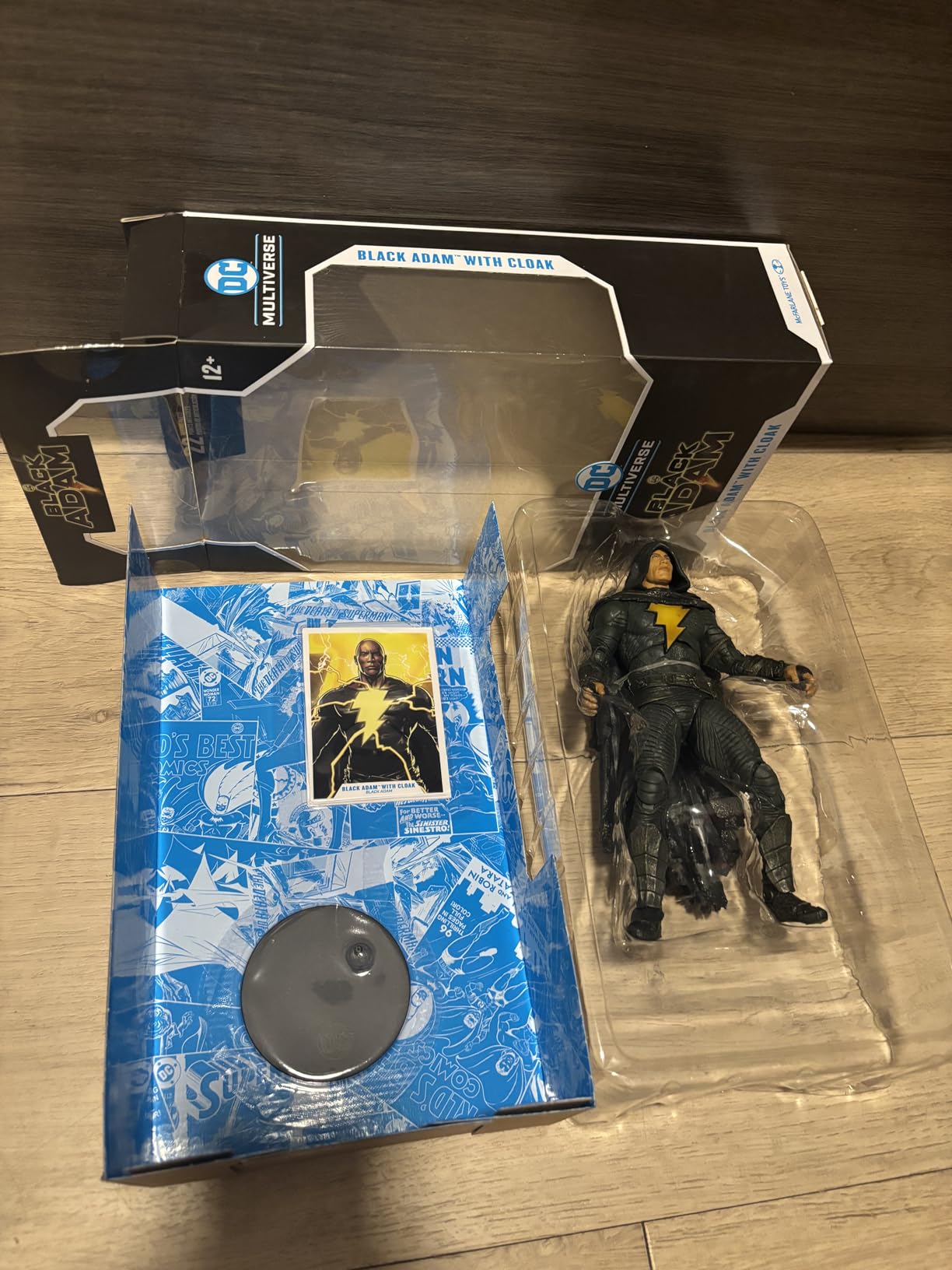 McFarlane Toys DC Black ADAM Movie 7IN Figures - Black ADAM with Cloak - Customer Photo 2
