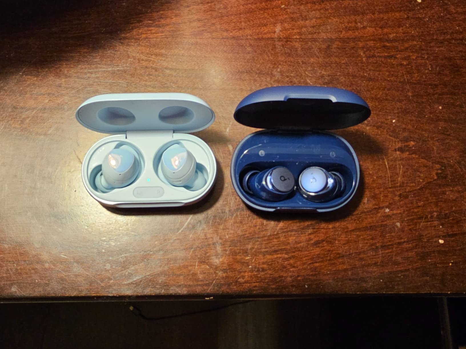 Soundcore by Anker Space A40 Adaptive Active Noise Cancelling Wireless Earbuds, Reduce Noise by Up to 98%, Ultra Long 50H Playtime, 10H Single Playtime, Hi-Res Sound, Comfortable Fit, Wireless Charge - Customer Photo 2