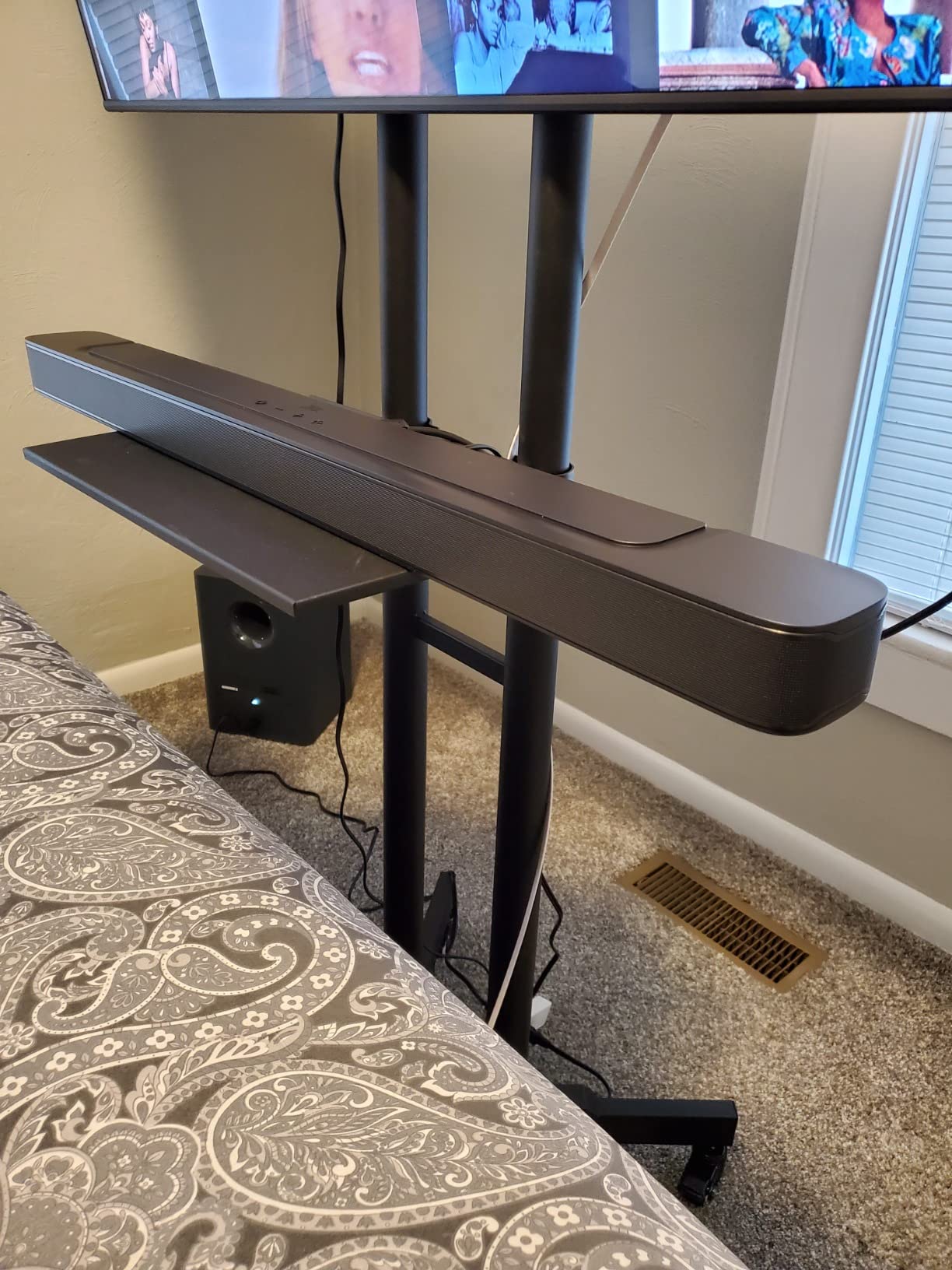 JBL Bar 2.1 Deep Bass (MK2) - 2.1 Channel soundbar with Wireless subwoofer (6.5''), 300W Max Output, Bluetooth Enable (Black) - Customer Photo 4