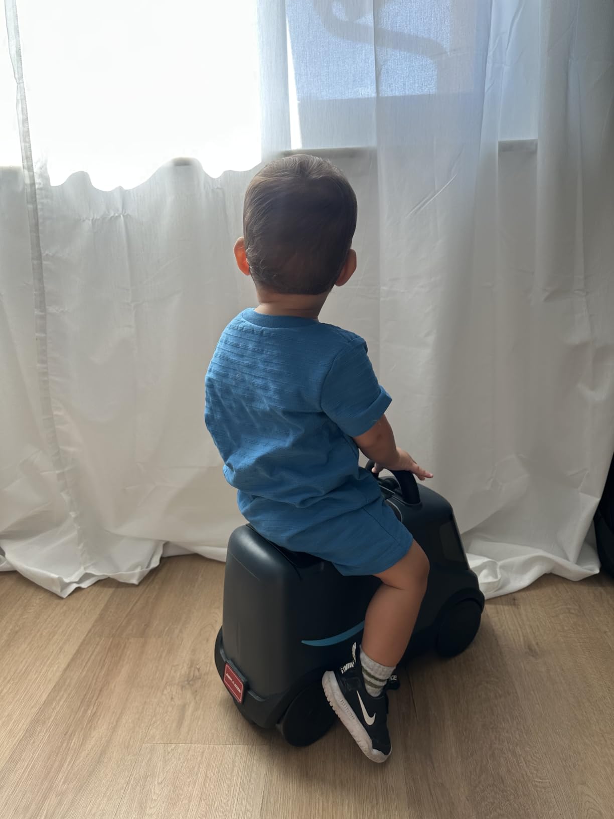 Amazon Delivery Van Ride On Toy for Kids, Blue Toddler Ride on Toy for Ages 2+, Amazon Exclusive - Customer Photo 5