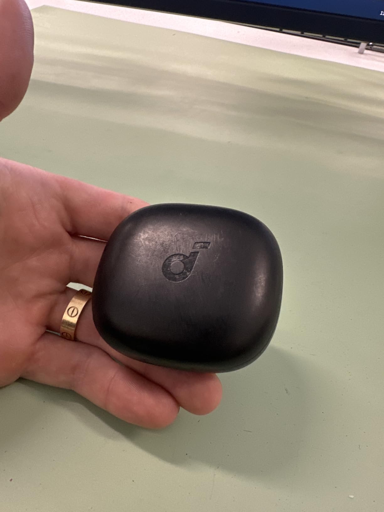 Soundcore by Anker P20i True Wireless Earbuds, 10mm Drivers with Big Bass, Bluetooth 5.3, 30H Long Playtime, Water-Resistant, 2 Mics for AI Clear Calls, 22 Preset EQs, Customization via App - Customer Photo 2