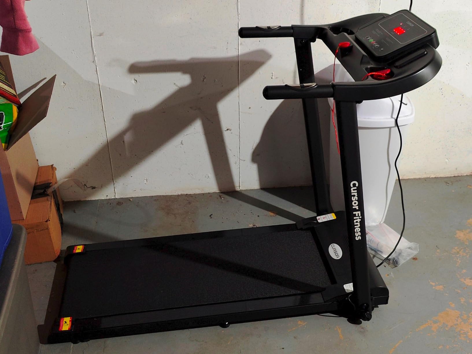 CURSOR FITNESS Home Folding Treadmill with Pulse Sensor, 2.5 HP Quiet Brushless, 7.5 MPH, 265 LBS Capacity - Customer Photo 3