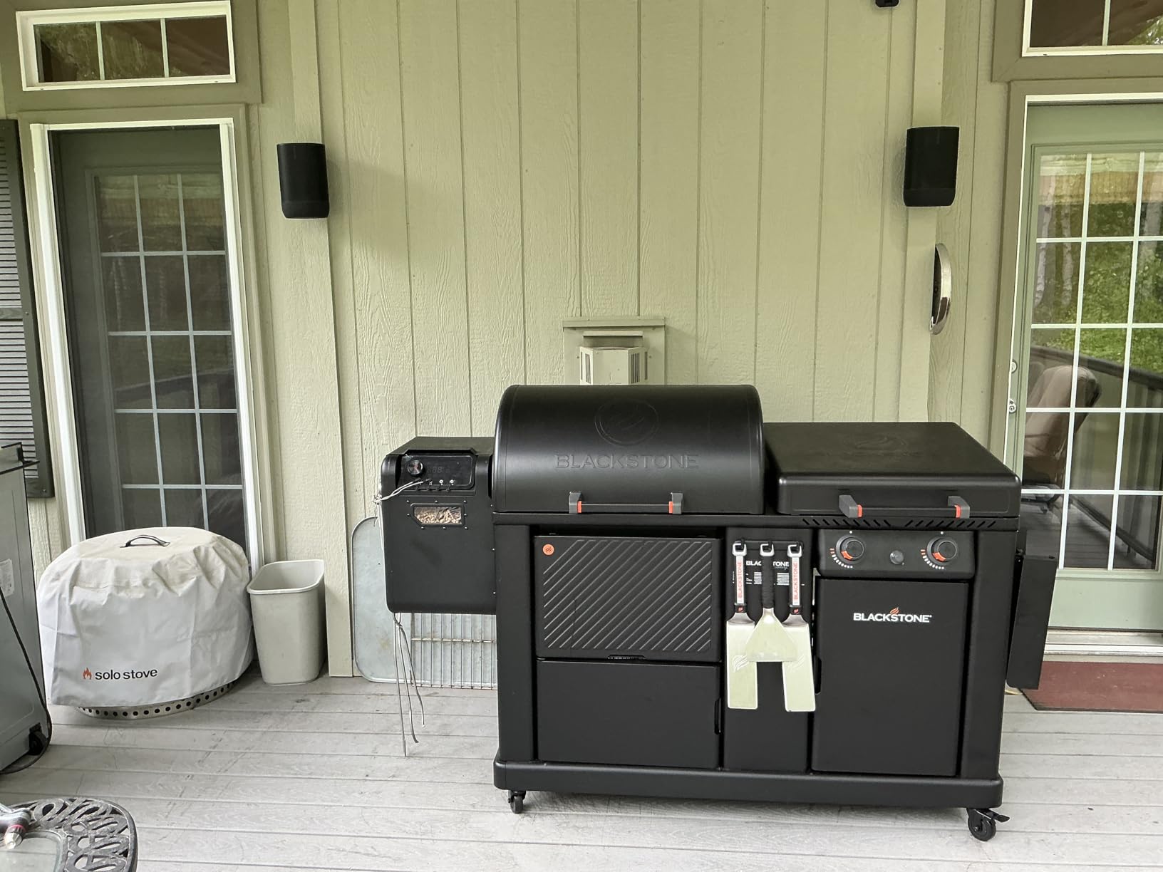 Sonos Move 2 - Black - Wireless Portable Bluetooth Speaker - Customer Photo 1