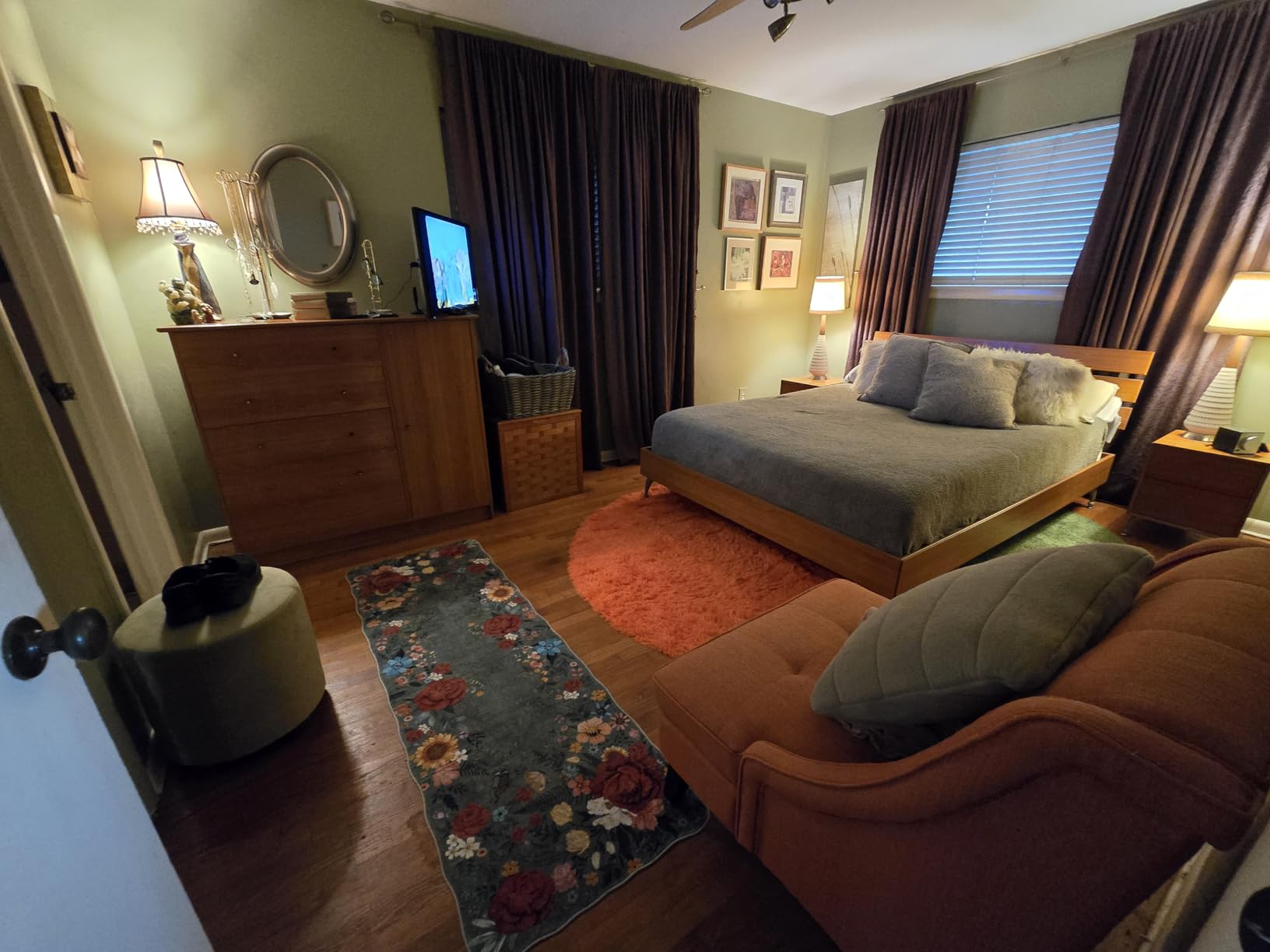 8x10 Fluffy Area Rugs for Living Room,Shag Area Rug for Bedroom,Black Soft Fuzzy Rug Non-Shedding Indoor Plush Carpet for Kids Bedroom Nursery Home Decor - Customer Photo 1