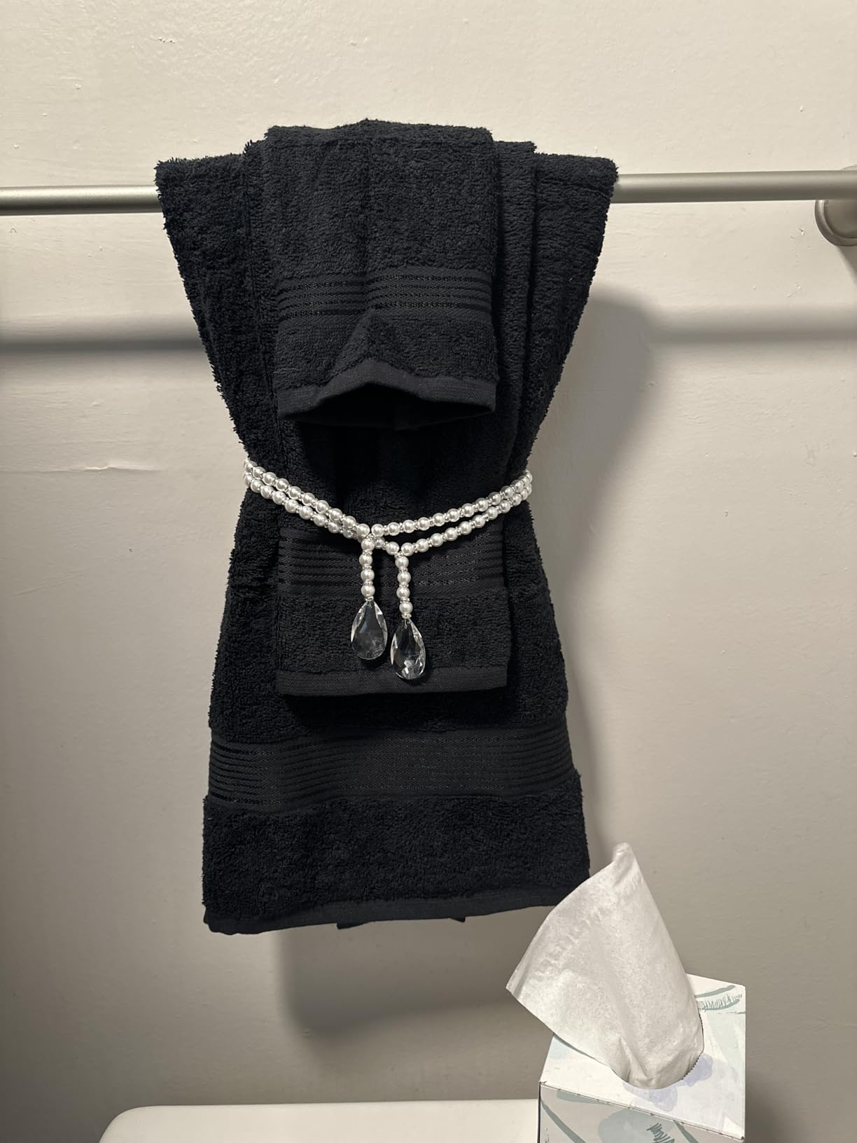 Belizzi Home Ultra Soft 3 Pack Cotton Towel Set, Contains a Bath Towel 28x55 inch, a Hand Towel 16x24 inch & a Wash Coth 12x12 inch, Ideal Everyday use, Compact & Lightweight - Black - Customer Photo 1