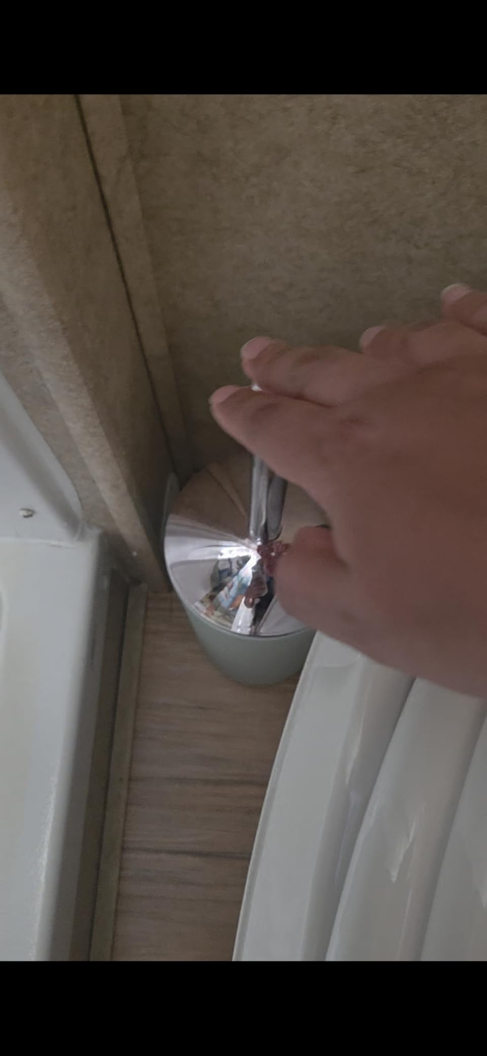 Black Bathroom Accessories Set, 10Pcs Bathroom Accessory Set with Trash Can, Soap Dispenser and Toothbrush Holder, Soap Dish, Cotton Ball & Qtip Holder, Toilet Brush Holder, Tissue Box Cover - Customer Photo 3