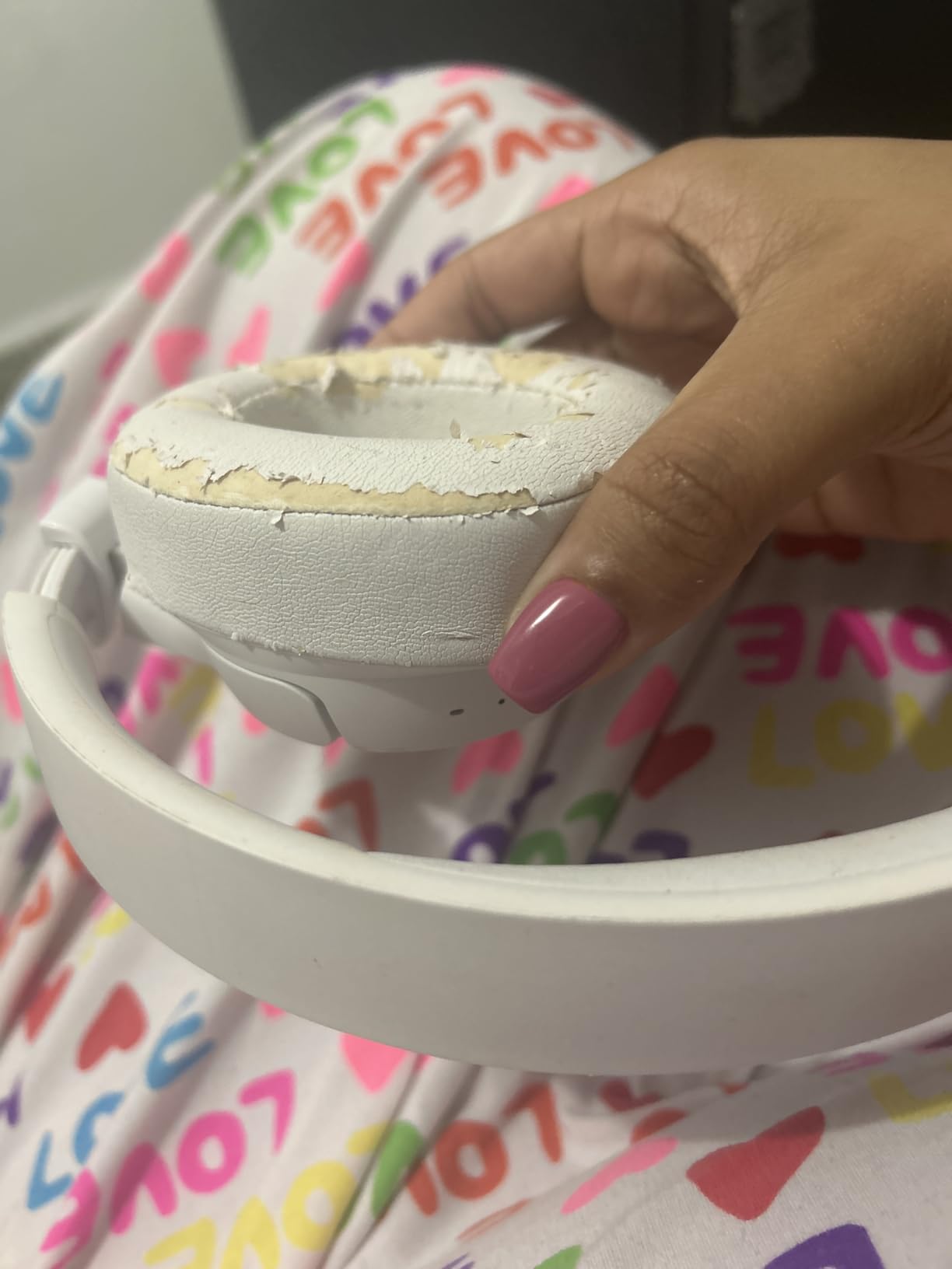 JBL Tune 720BT - Wireless Over-Ear Headphones with JBL Pure Bass Sound, Bluetooth 5.3, Up to 76H Battery Life and Speed Charge, Lightweight, Comfortable and Foldable Design (Black) - Customer Photo 4