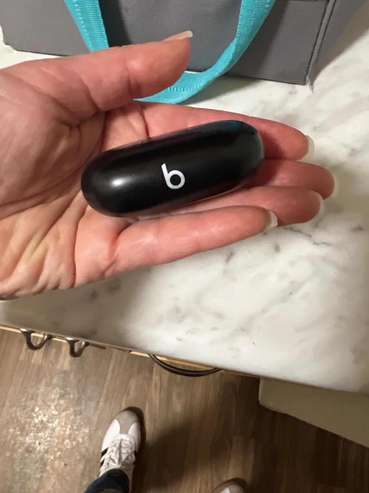 Beats Solo Buds - Wireless Bluetooth Earbuds | 18 Hours of Battery Life | Apple & Android Compatibility | Built-in Microphone - Storm Gray Customer Review Beats Solo Buds - Wireless Bluetooth Earbuds | 18 Hours of Battery Life | Apple & Android Compatibility | Built-in Microphone - Storm Gray - Customer Photo 2