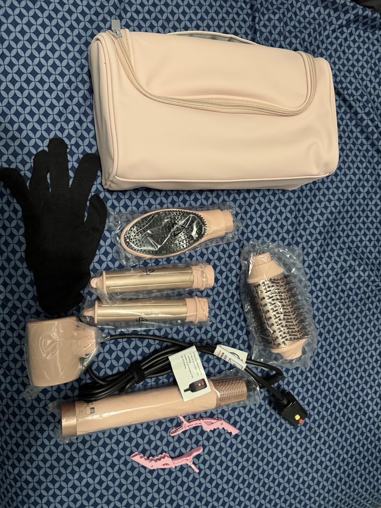 5 in 1 Hot Air Styler Wrap – High-Speed Hair Dryer Brush with Auto Wrap Curlers, Fast Drying & Frizz-Free Styling, No Heat Damage, Volumizing Brush with Travel Bag - Customer Photo 1