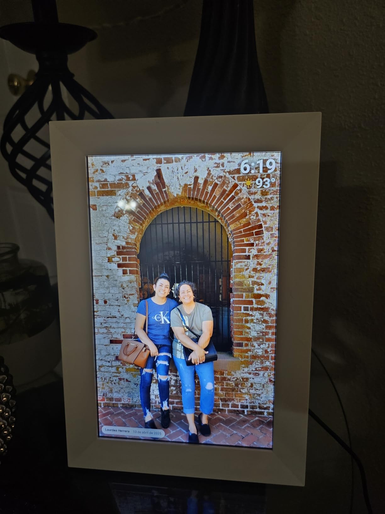 Frameo 10.1 Inch WiFi Digital Picture Frame, Smart Cloud Electronic Photo Frame with HD IPS Touch Screen Slideshow 32GB Memory Auto-Rotate Wall Mount, Share Photos/Videos from Phone by Frameo App Customer Review Frameo 10.1 Inch WiFi Digital Picture Frame, Smart Cloud Electronic Photo Frame with HD IPS Touch Screen Slideshow 32GB Memory Auto-Rotate Wall Mount, Share Photos/Videos from Phone by Frameo App - Customer Photo 2