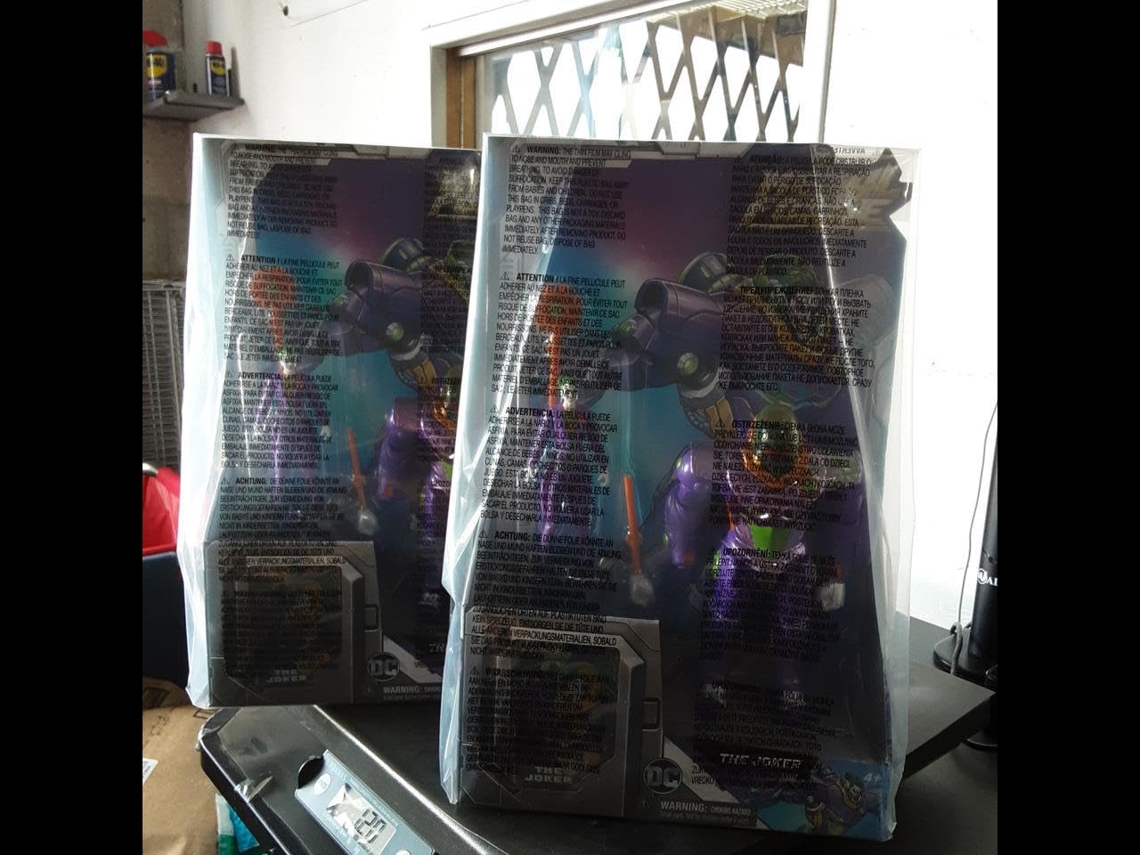 DC Comics, Metal Force The Joker Action Figure, 6-Inch with 4-Inch Mini Figure, Built-in Blaster and Armor Suit, Super Hero Kids Toys for Boys and Girls Ages 4 and Up - Customer Photo 2