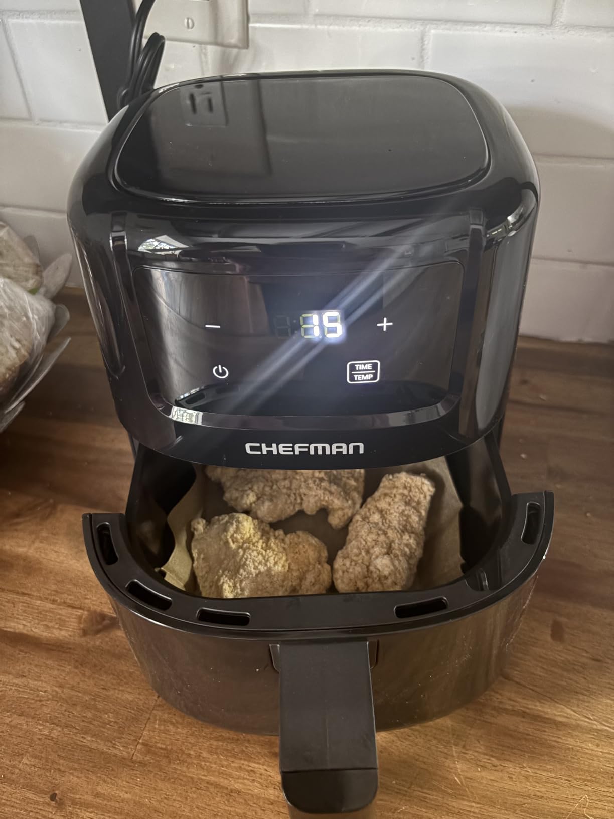 CHEFMAN 2 Qt Mini Air Fryer – Digital Space-Saving Compact Air Fryer with Nonstick and Dishwasher Safe Basket, Quick & Easy Meals in Minutes, Features Digital Timer and Shake Reminder – Black - Customer Photo 2