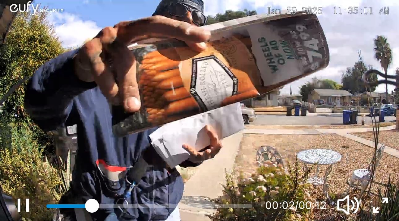 eufy Security Video Doorbell Camera C30, Battery Powered,2K FHD,165° Ultra-Wide View,Easy Installation, Live Video Call, AI Human Detection for People and Packages,HomeBase 3 Compatible,No Monthly Fee - Customer Photo 3