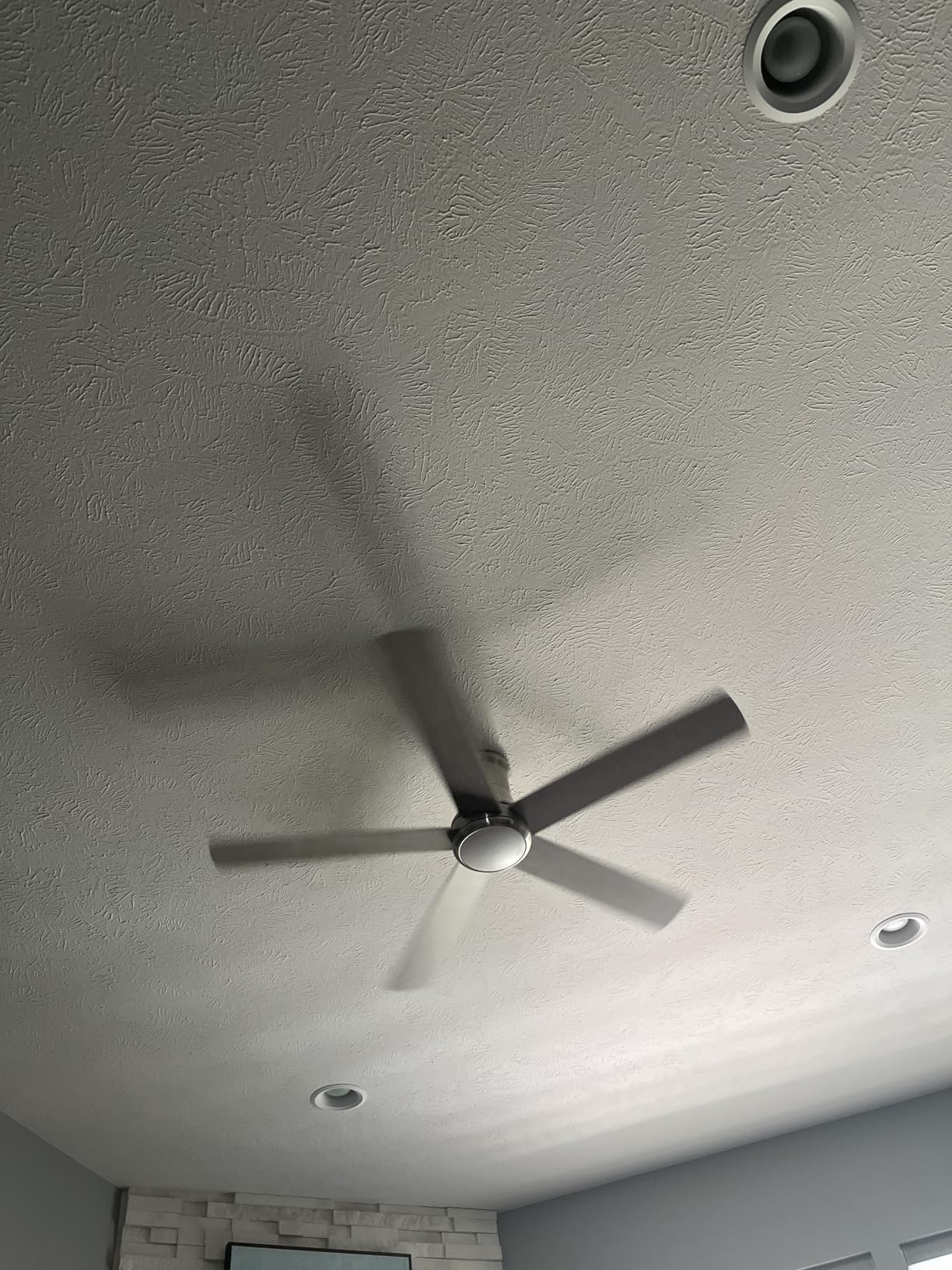 52 Inch Low Profile Ceiling Fan with Light, Black Flush Mount Ceiling Fans with Lights and Remote, 6 Speeds Reversible Quiet DC, 3CCT Dimmable, Indoor Outdoor Ceiling Fans for Patios Bedroom - Customer Photo 2