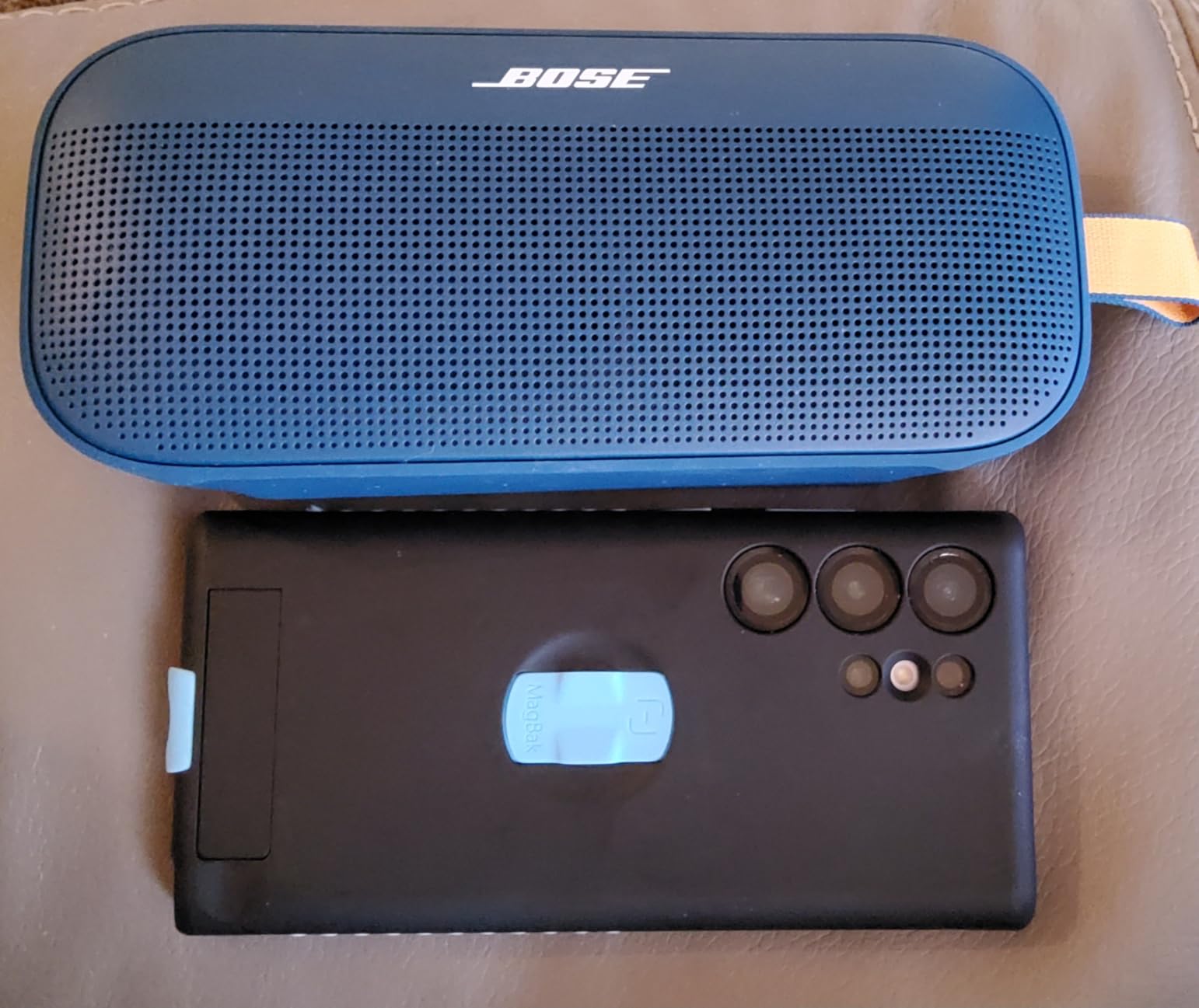 Bose SoundLink Flex Bluetooth Speaker (2nd Gen) - Portable Outdoor Speaker with Hi-Fi Audio, Waterproof and Dustproof, USB-C, Up to 12 Hours Battery Life, Twilight Blue - Limited Edition Color - Customer Photo 2