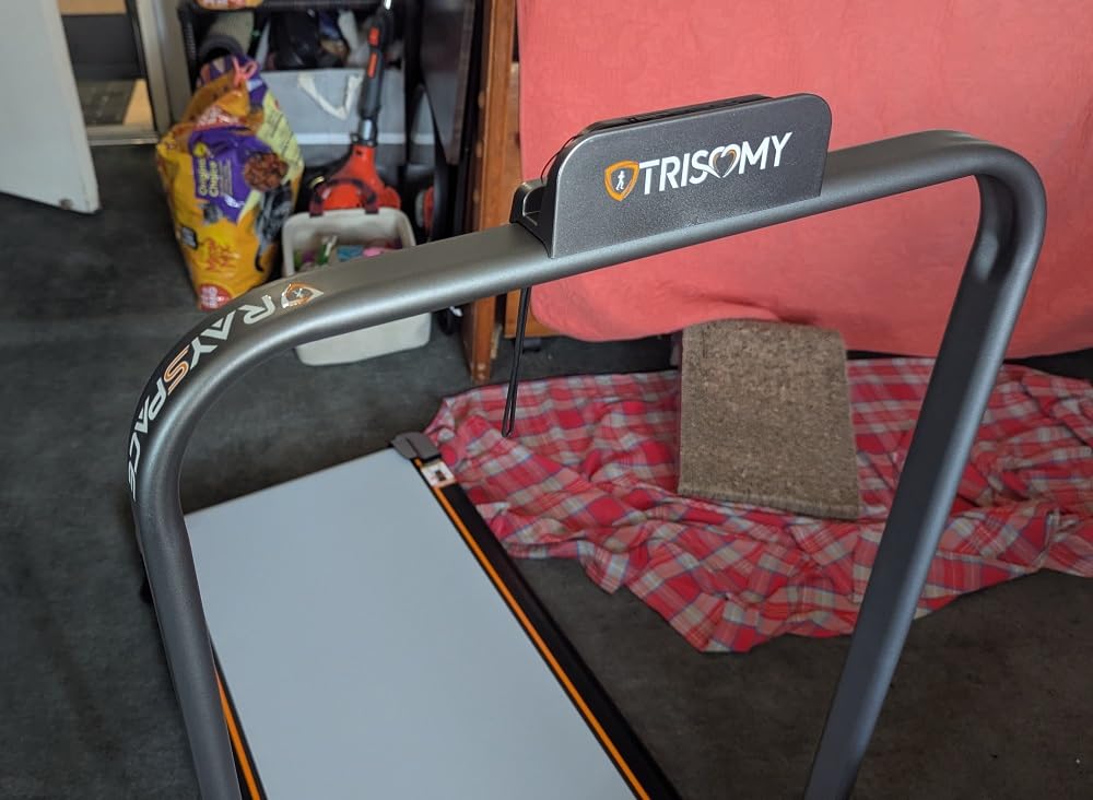 Foldable Treadmill with 10% Incline, 3.5HP Low Noise Walking Pad Treadmill with Handle Bar, Trisomy 4 in 1 Portable Under Desk Treadmills for Home/Office, 350 Lbs Capacity, APP & Remote Control - Customer Photo 4