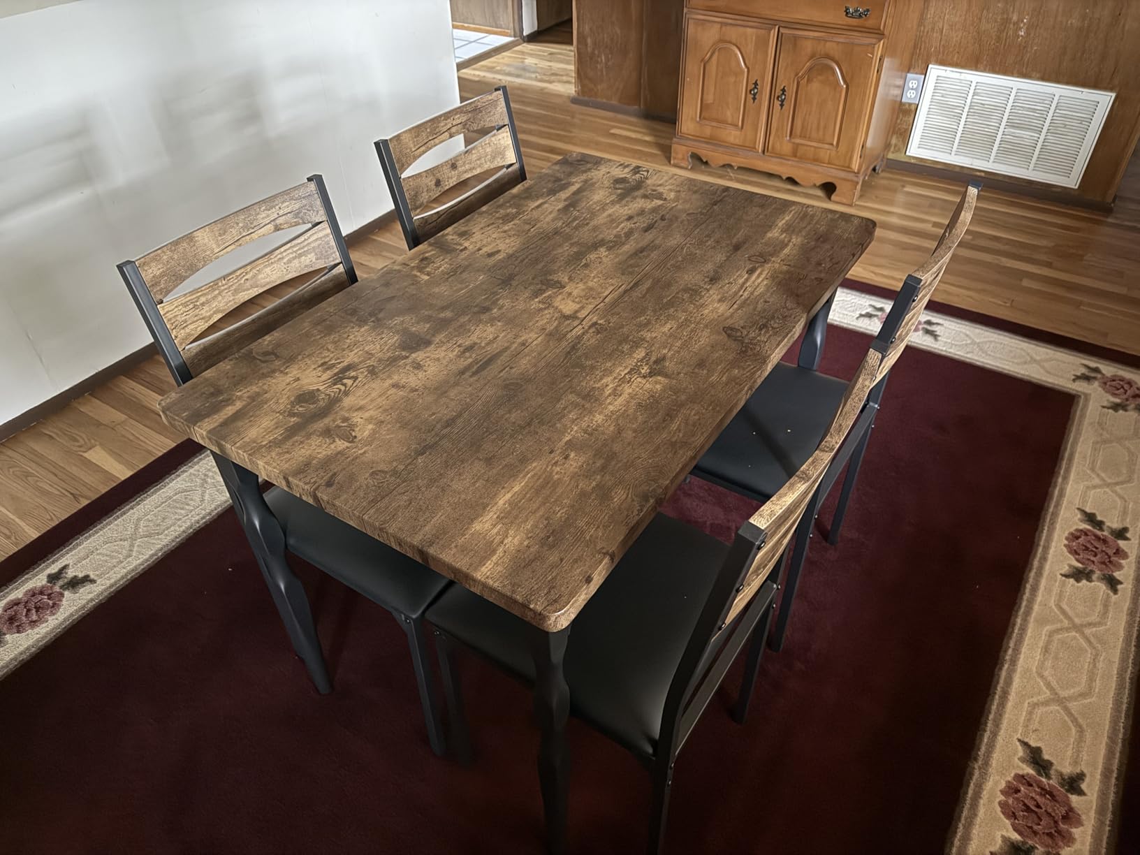 GarveeHome 5 Piece Dining Table Set, Industrial Style Dining Table and Chairs Set for 4, Kitchen Table Set for Dining Room Kitchen Apartment, Black - Customer Photo 2