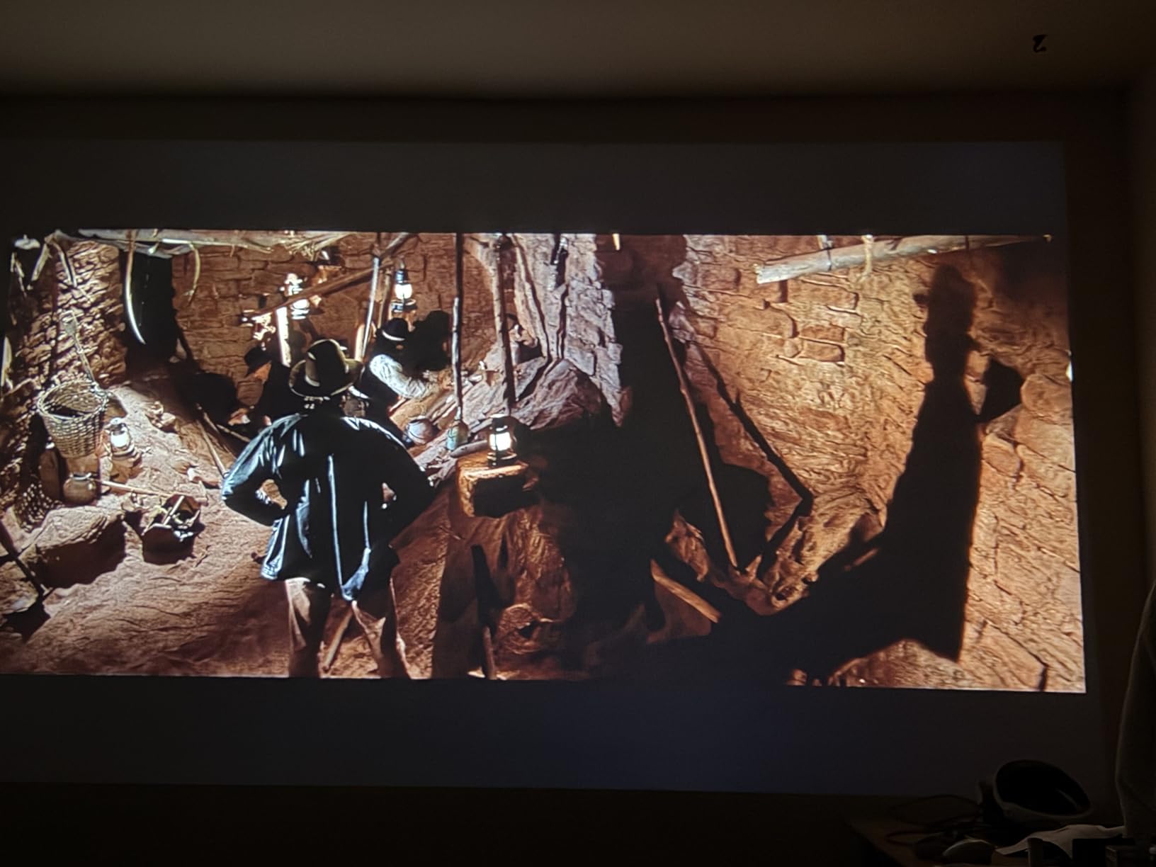 【Official Licensed Google TV】4K Smart Projector with WiFi and Bluetooth, VOPLLS 2000 ANSI Outdoor Projectors with Dolby/Auto Focus, Portable Movie Phone Gaming Wifi Proyector for Bedroom/Home - Customer Photo 4