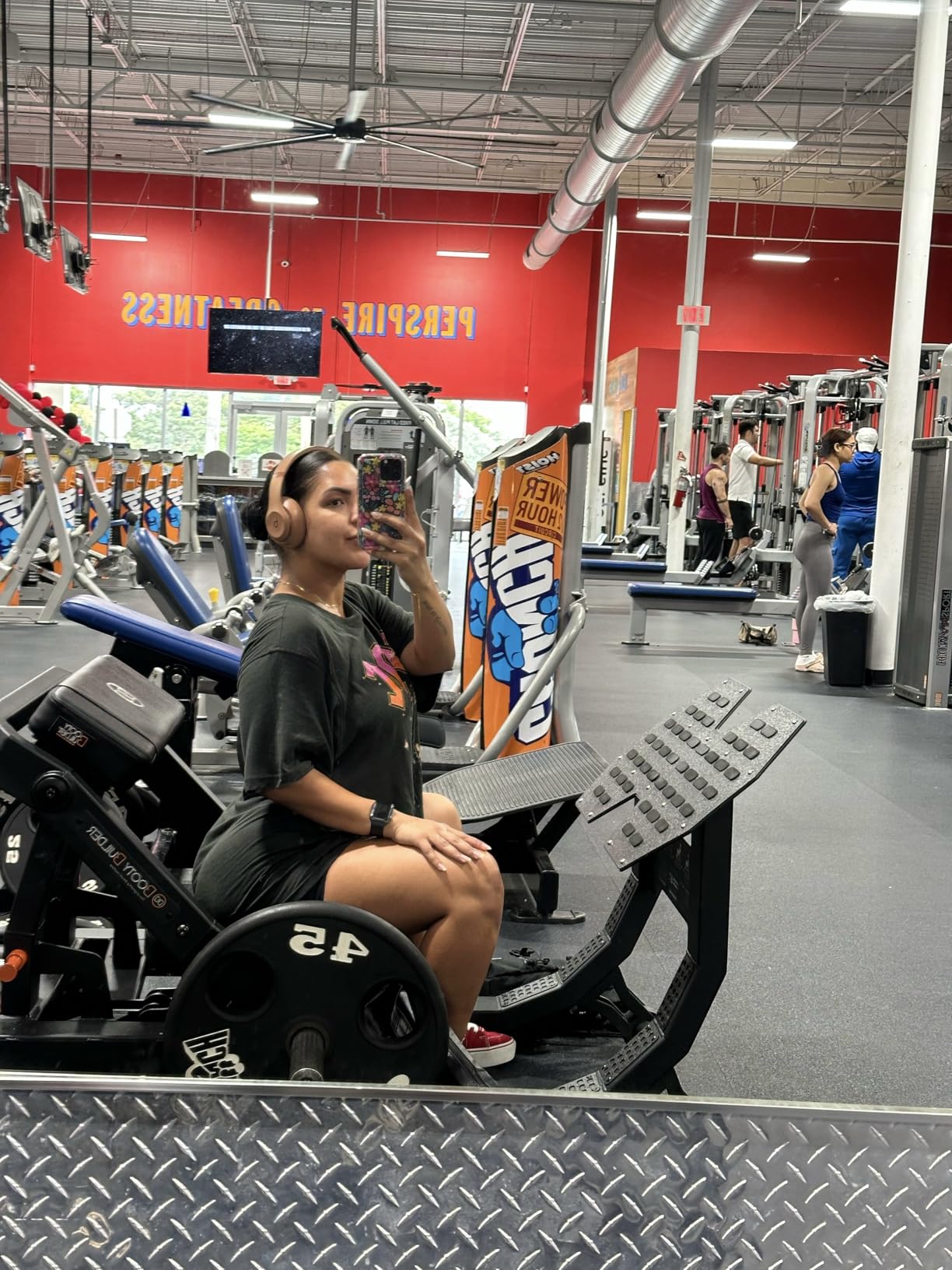 Beats Studio Pro - Premium Wireless Over-Ear Headphones- Up to 40-Hour Battery Life, Active Noise Cancelling, USB-C Lossless Audio, Apple & Android Compatible - Amazon Exclusive Sand Gray Customer Review Beats Studio Pro - Premium Wireless Over-Ear Headphones- Up to 40-Hour Battery Life, Active Noise Cancelling, USB-C Lossless Audio, Apple & Android Compatible - Amazon Exclusive Sand Gray - Customer Photo 3