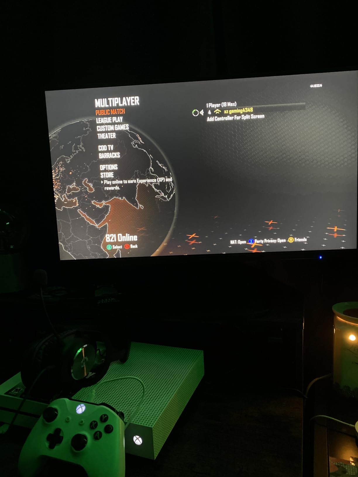 Microsoft Xbox One S 1TB Console, White (Renewed) - Customer Photo 1