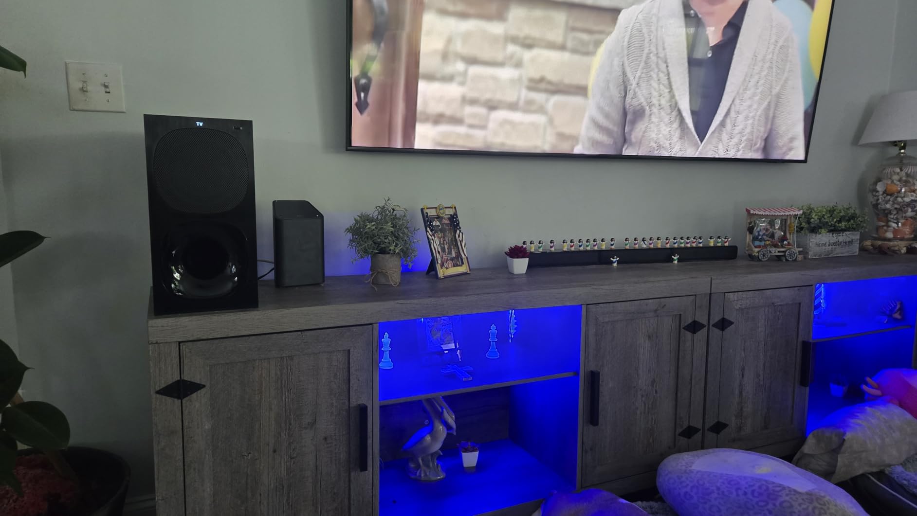 Sony HT-S40R 5.1ch Home Theater Soundbar System,black - Customer Photo 1